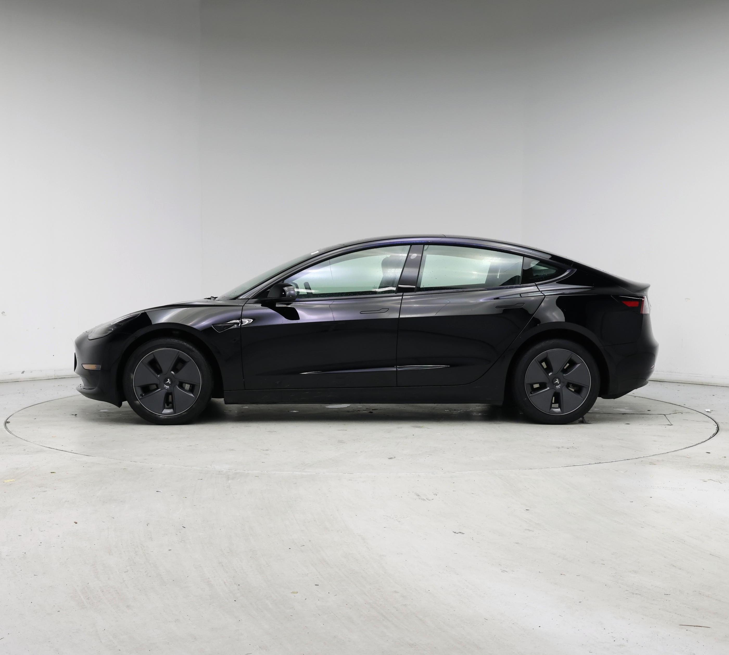 Thumbnail: 2023 Tesla Model 3 - 3