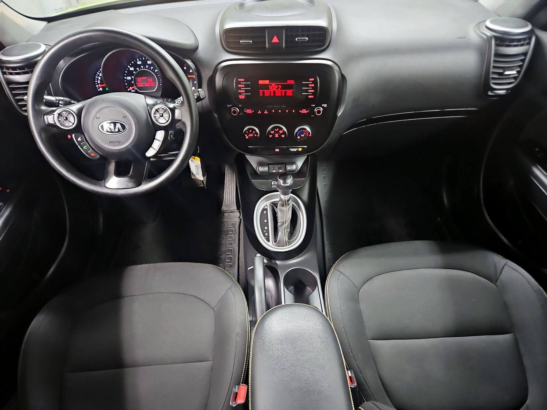 Thumbnail: 2015 Kia Soul - 9