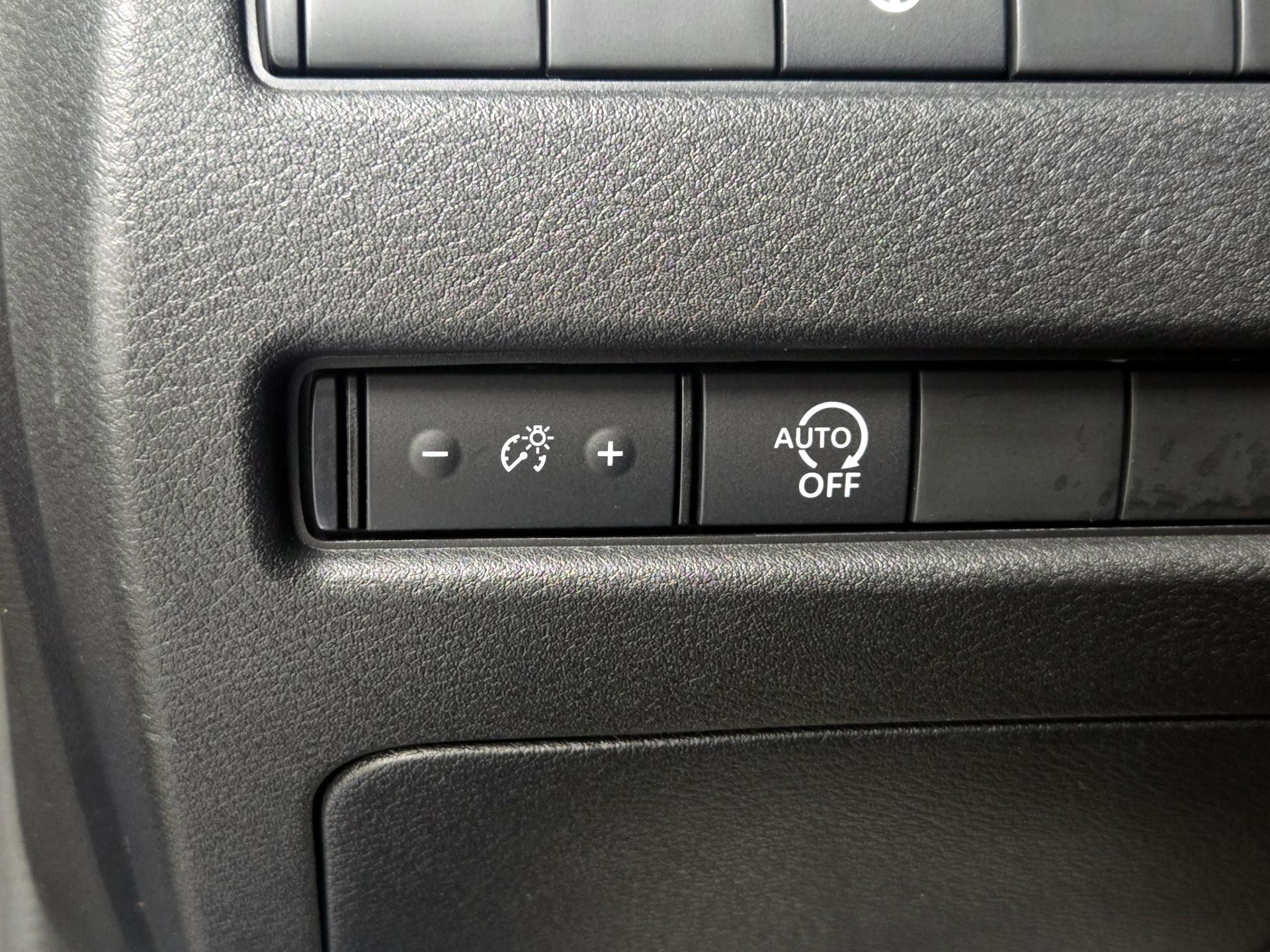 Thumbnail: 2023 Nissan Rogue - 13