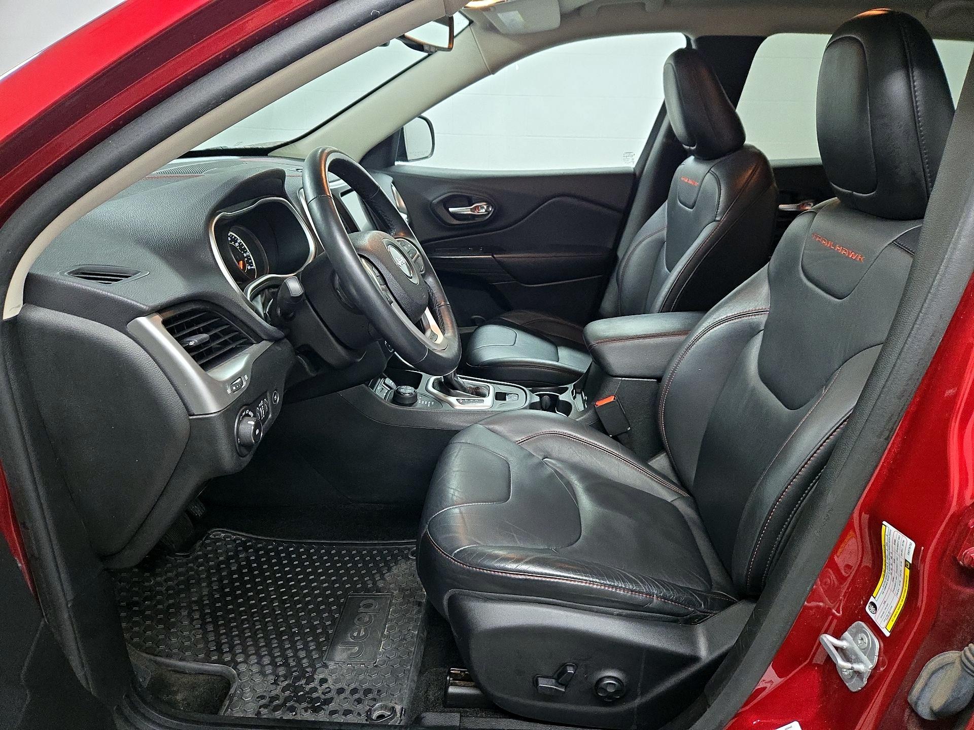 Thumbnail: 2014 Jeep Cherokee - 11