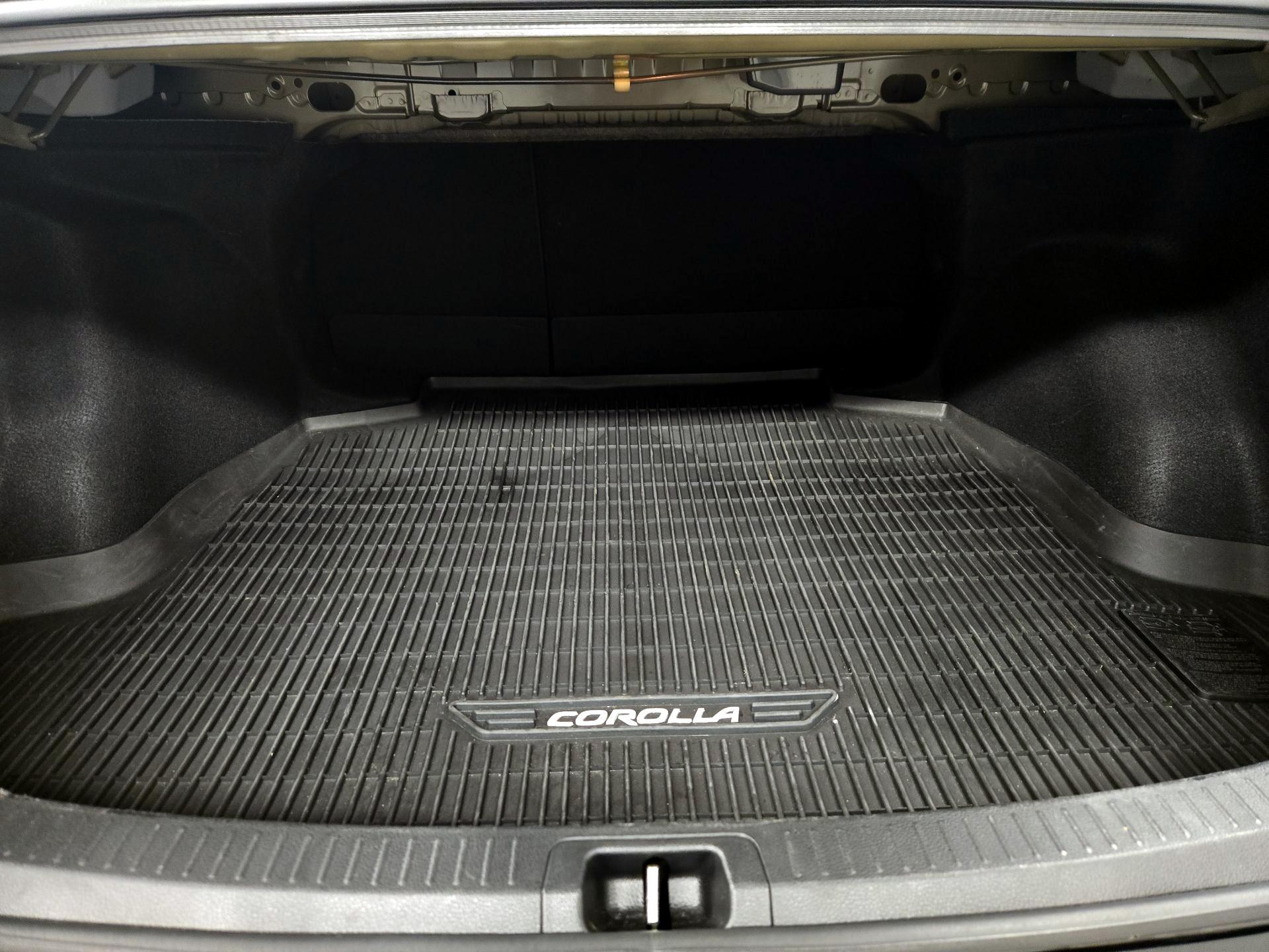 Thumbnail: 2020 Toyota Corolla - 20