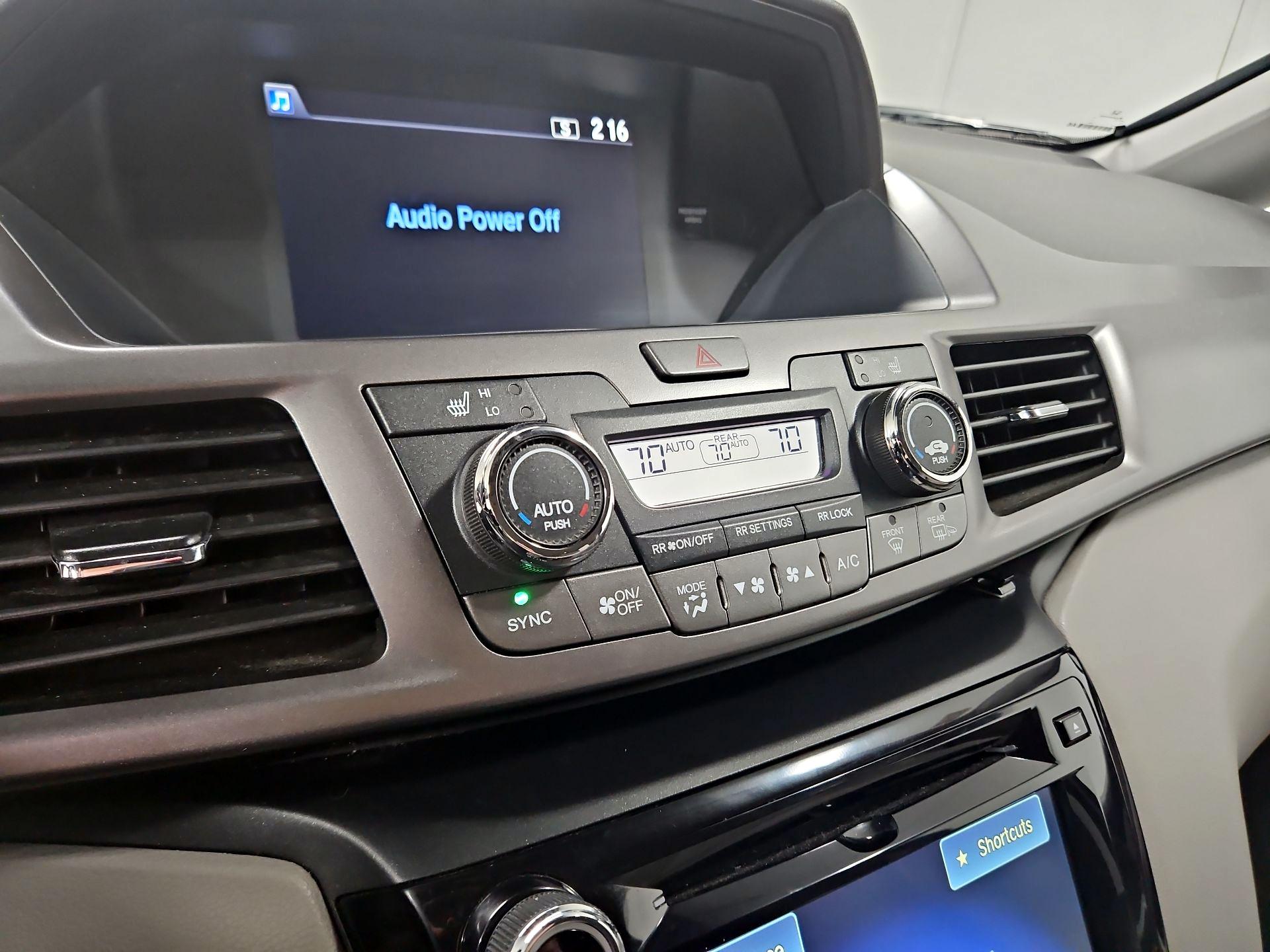 Thumbnail: 2015 Honda Odyssey - 16