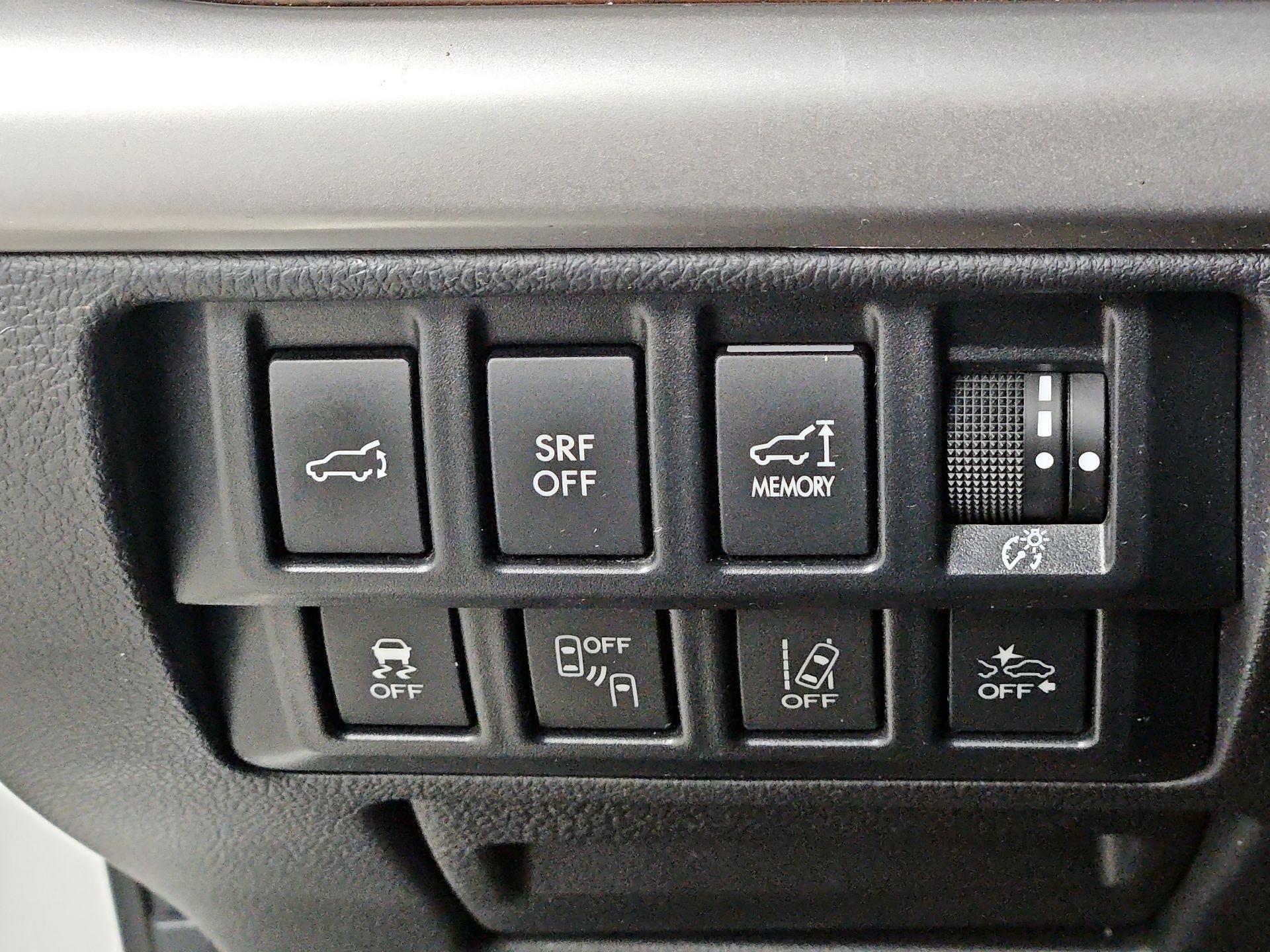 Thumbnail: 2016 Subaru Outback - 13