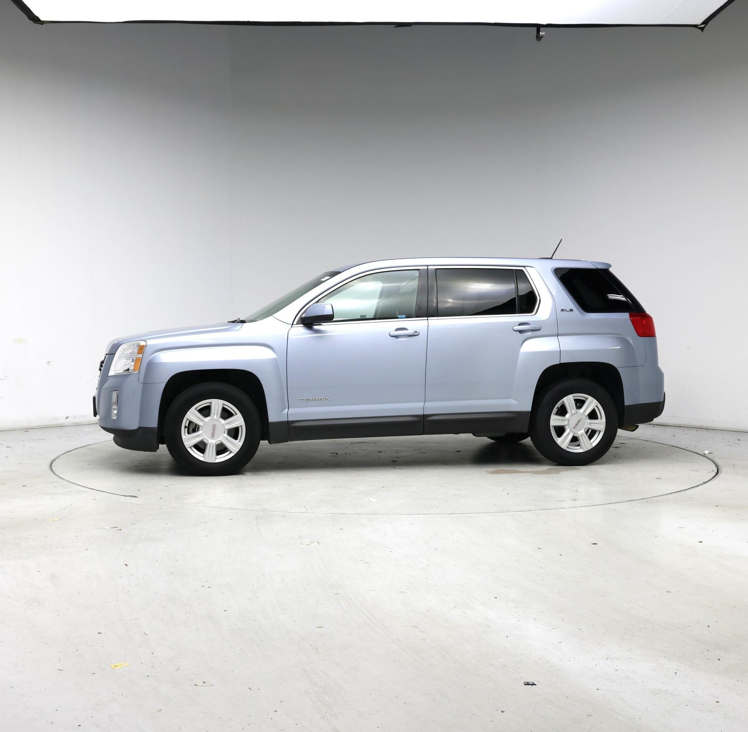 Thumbnail: 2015 GMC Terrain - 3