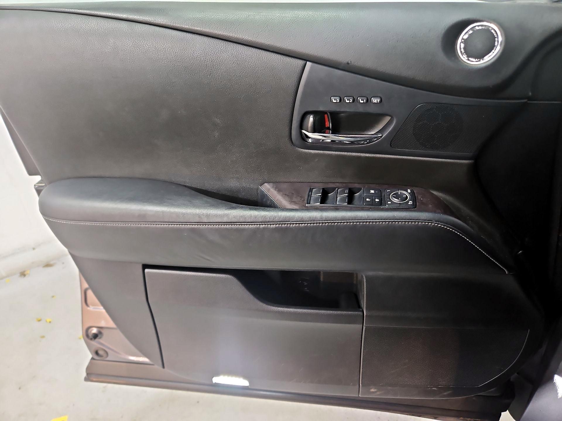 Thumbnail: 2015 Lexus RX - 12