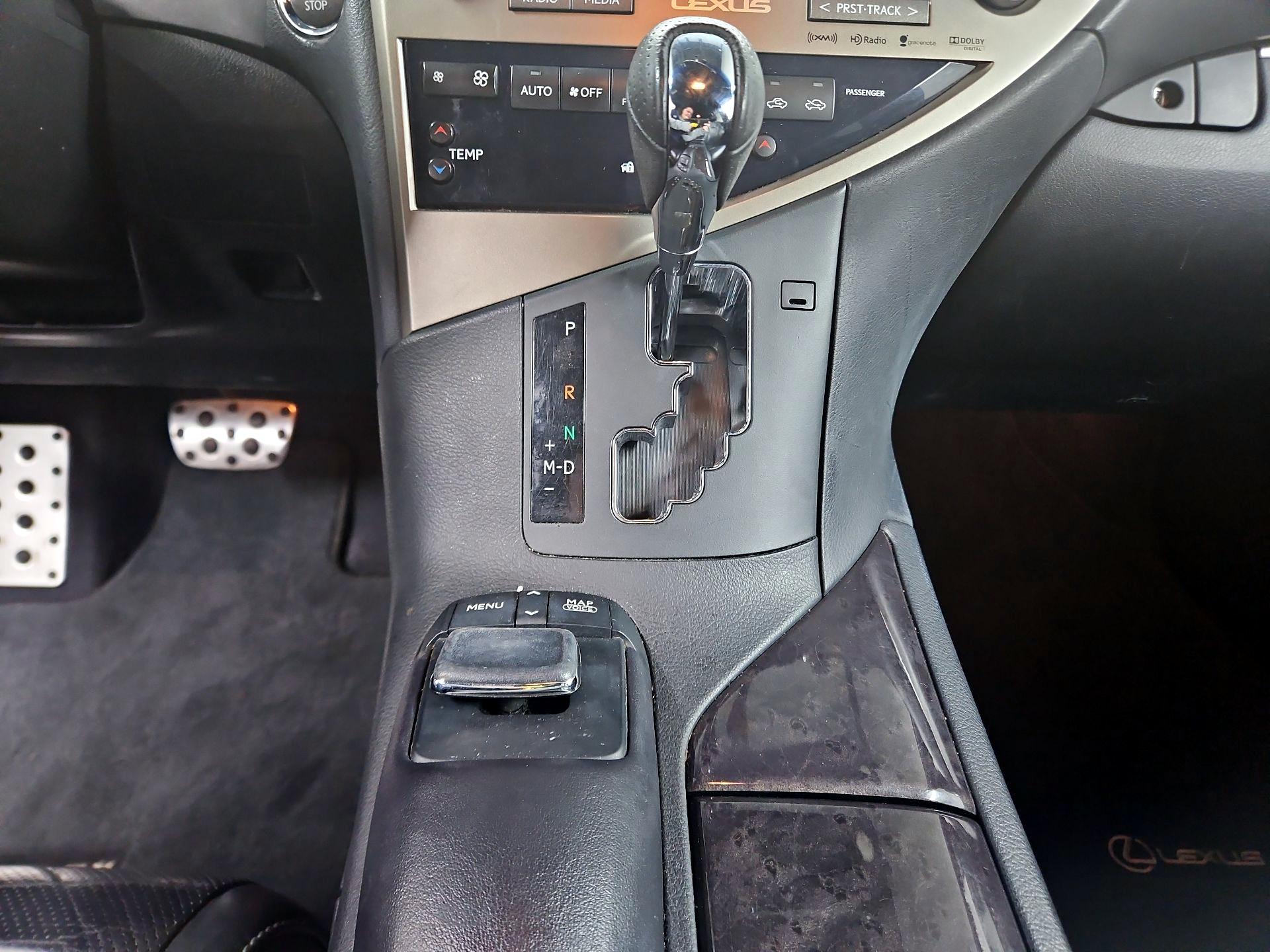 Thumbnail: 2015 Lexus RX - 17