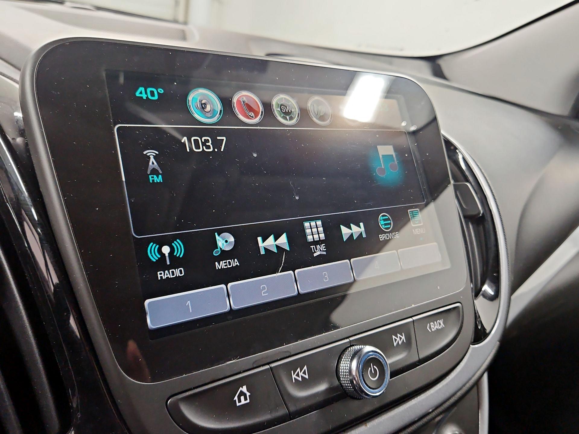 Thumbnail: 2017 Chevrolet Volt - 15