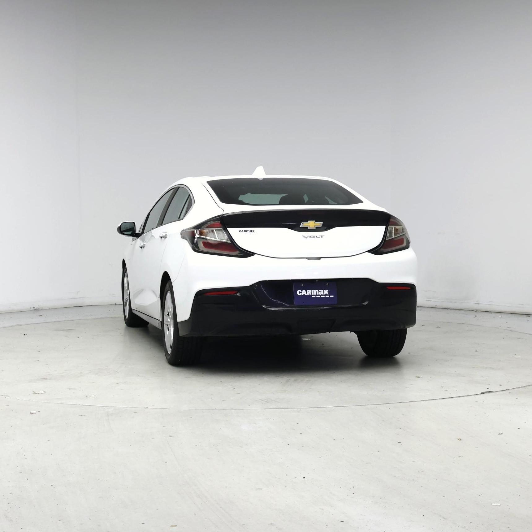 Thumbnail: 2017 Chevrolet Volt - 6