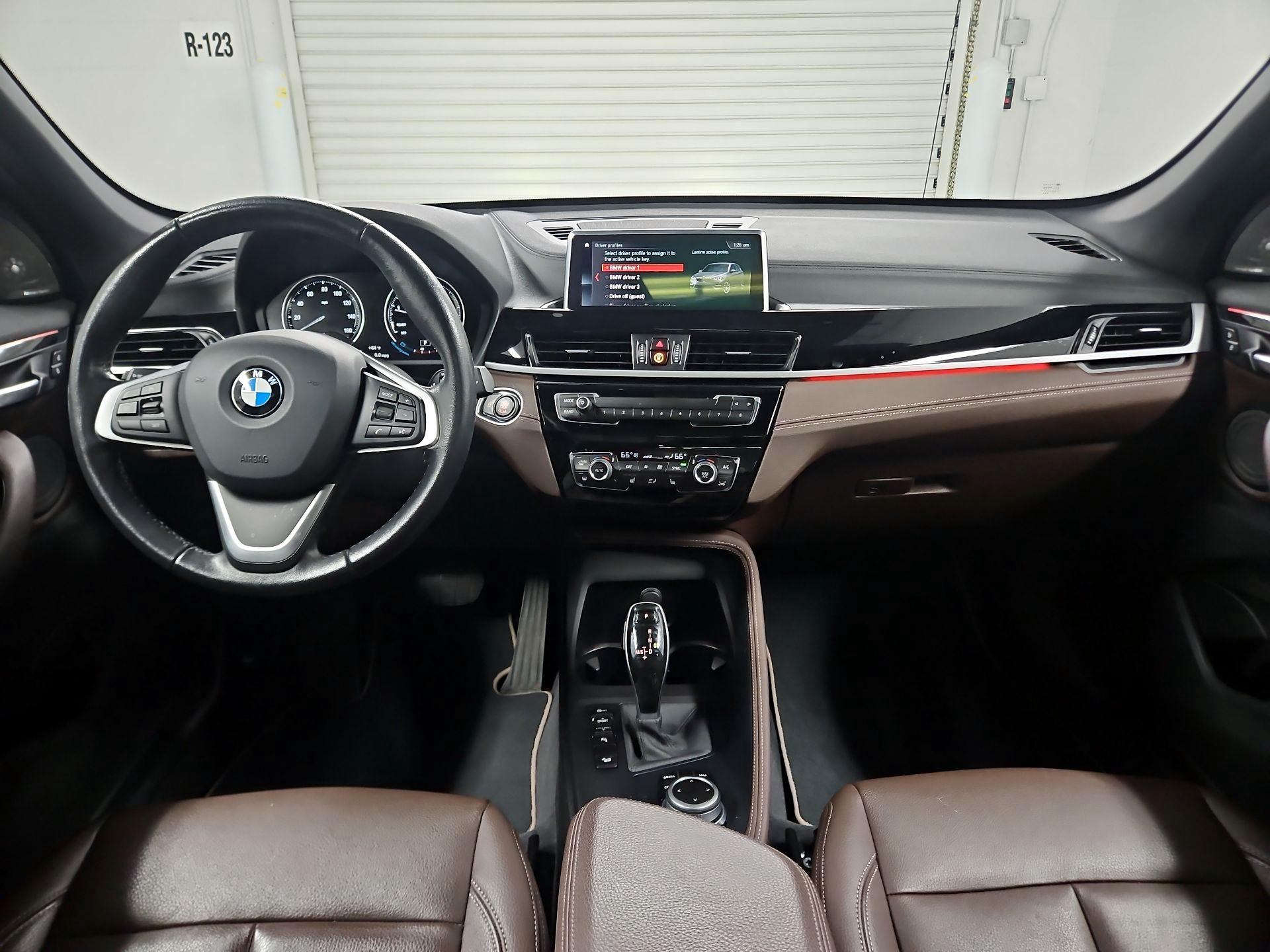 Thumbnail: 2020 BMW X1 - 9