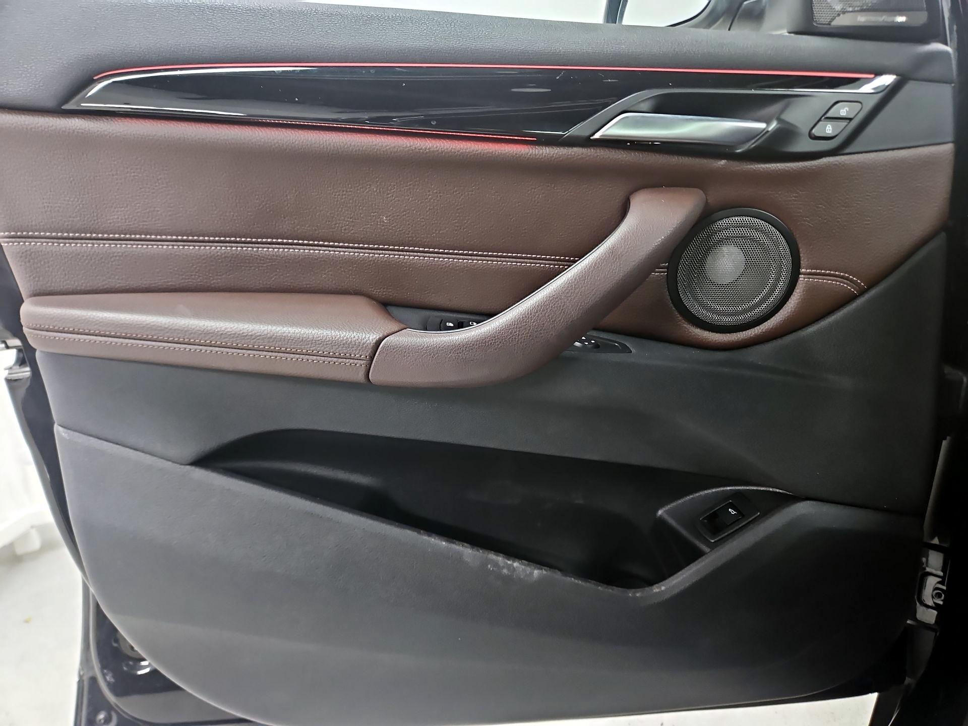 Thumbnail: 2020 BMW X1 - 12