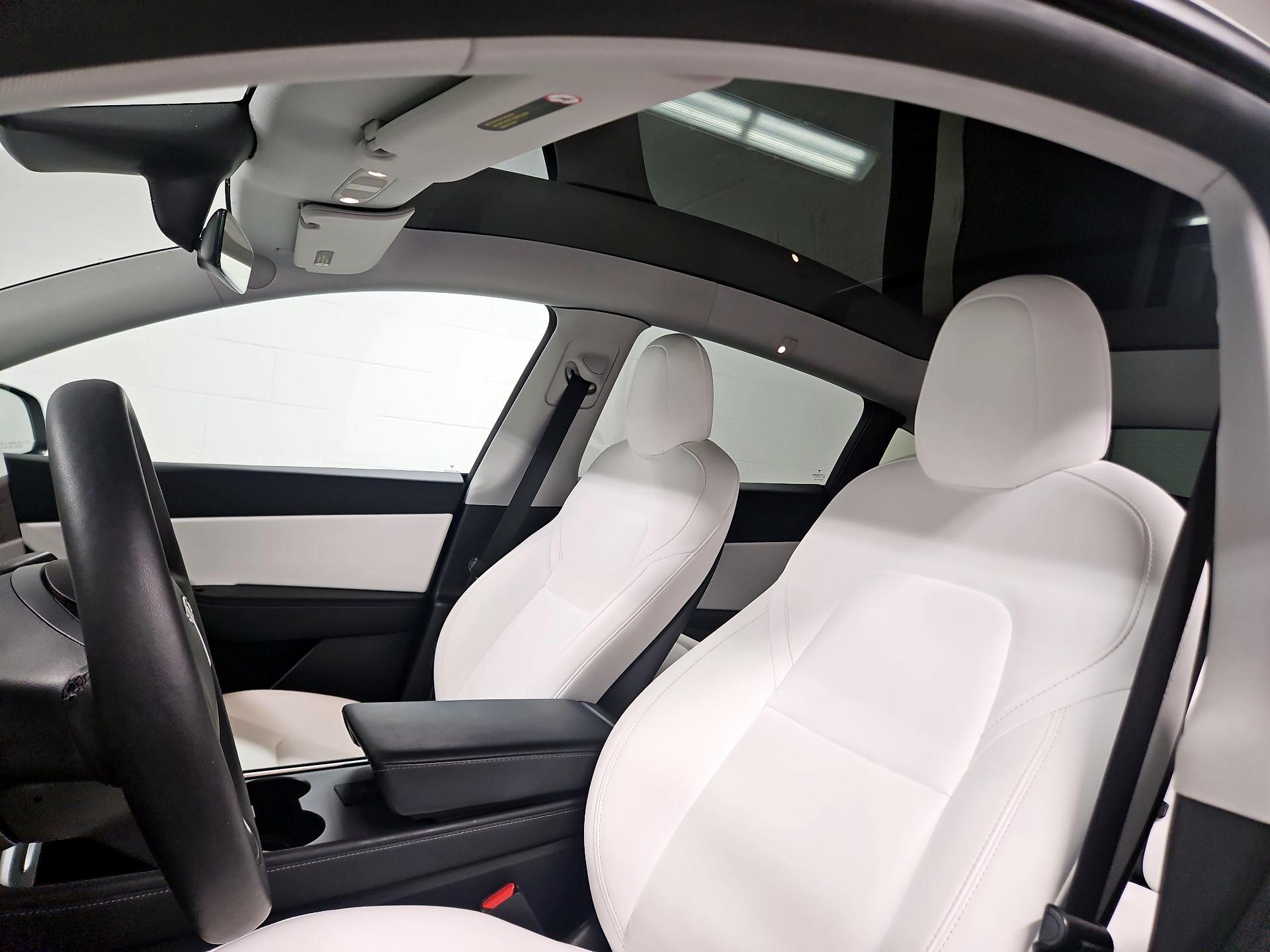 Thumbnail: 2021 Tesla Model Y - 19