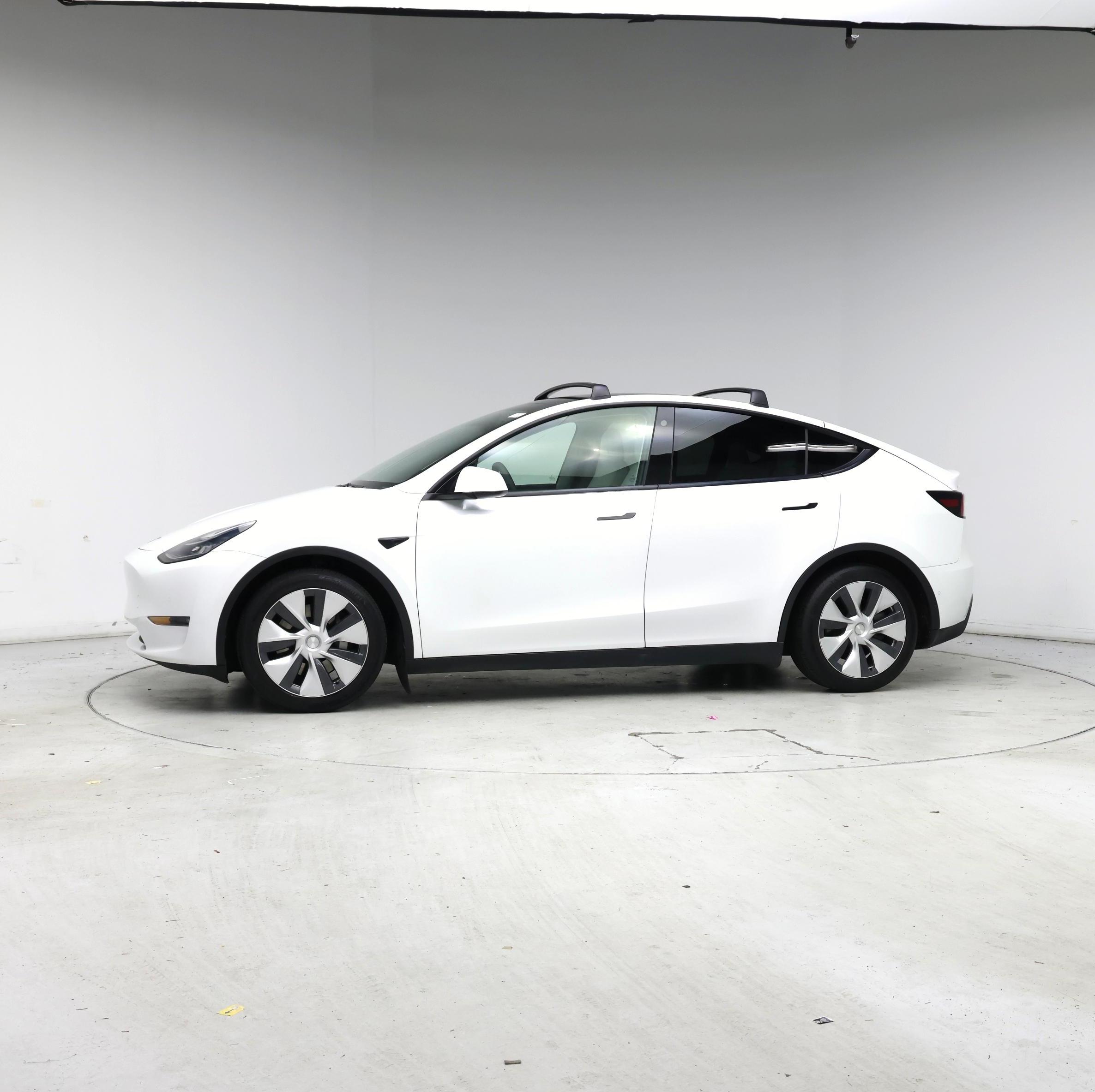 Thumbnail: 2021 Tesla Model Y - 3