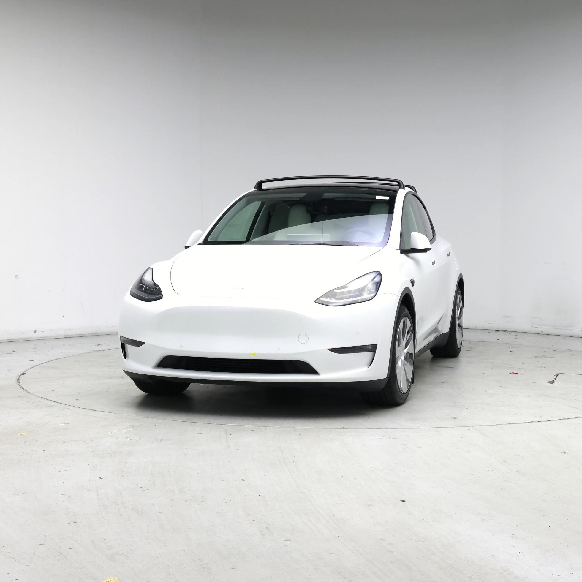 Thumbnail: 2021 Tesla Model Y - 4