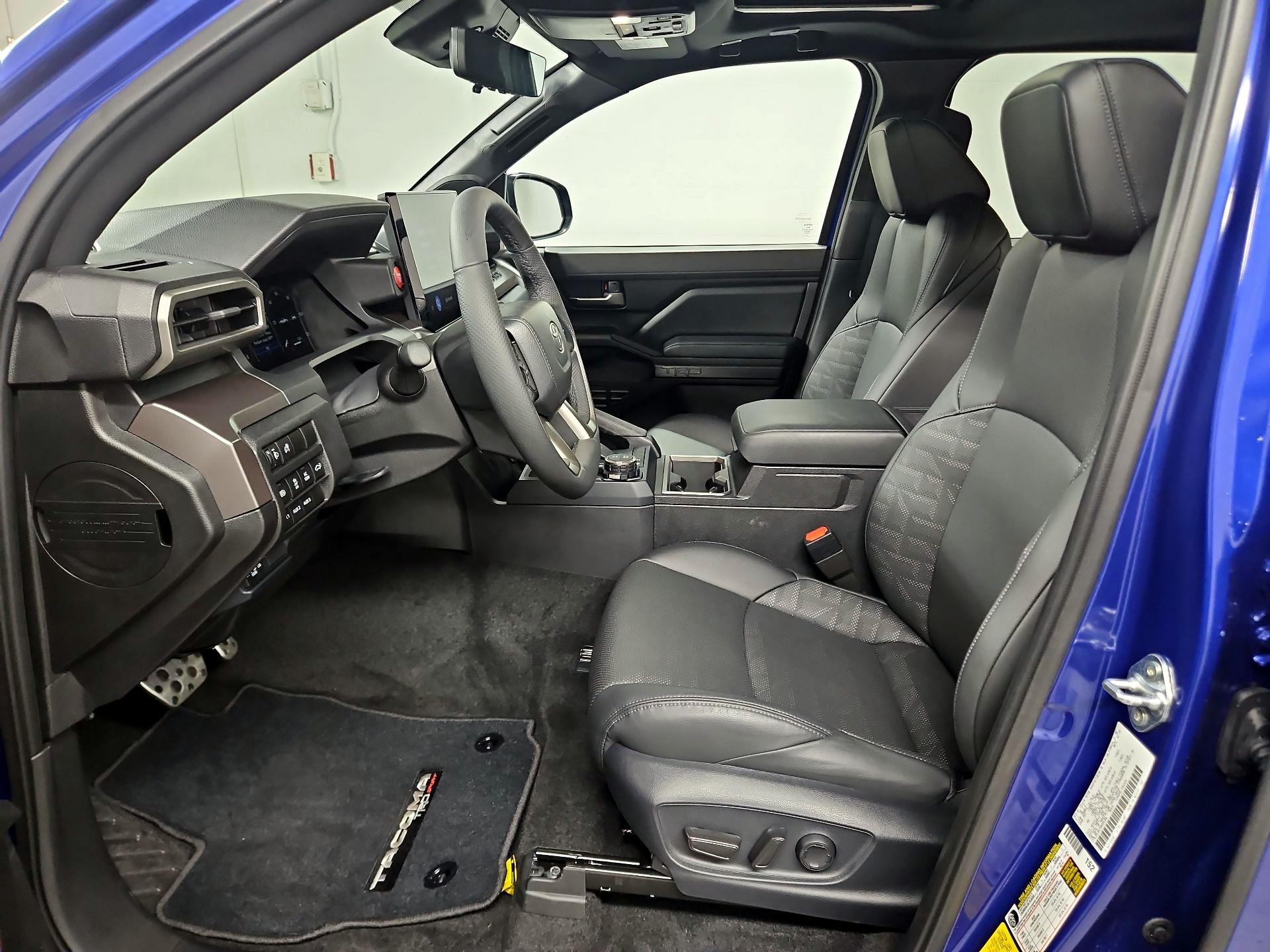 Thumbnail: 2025 Toyota Tacoma - 11