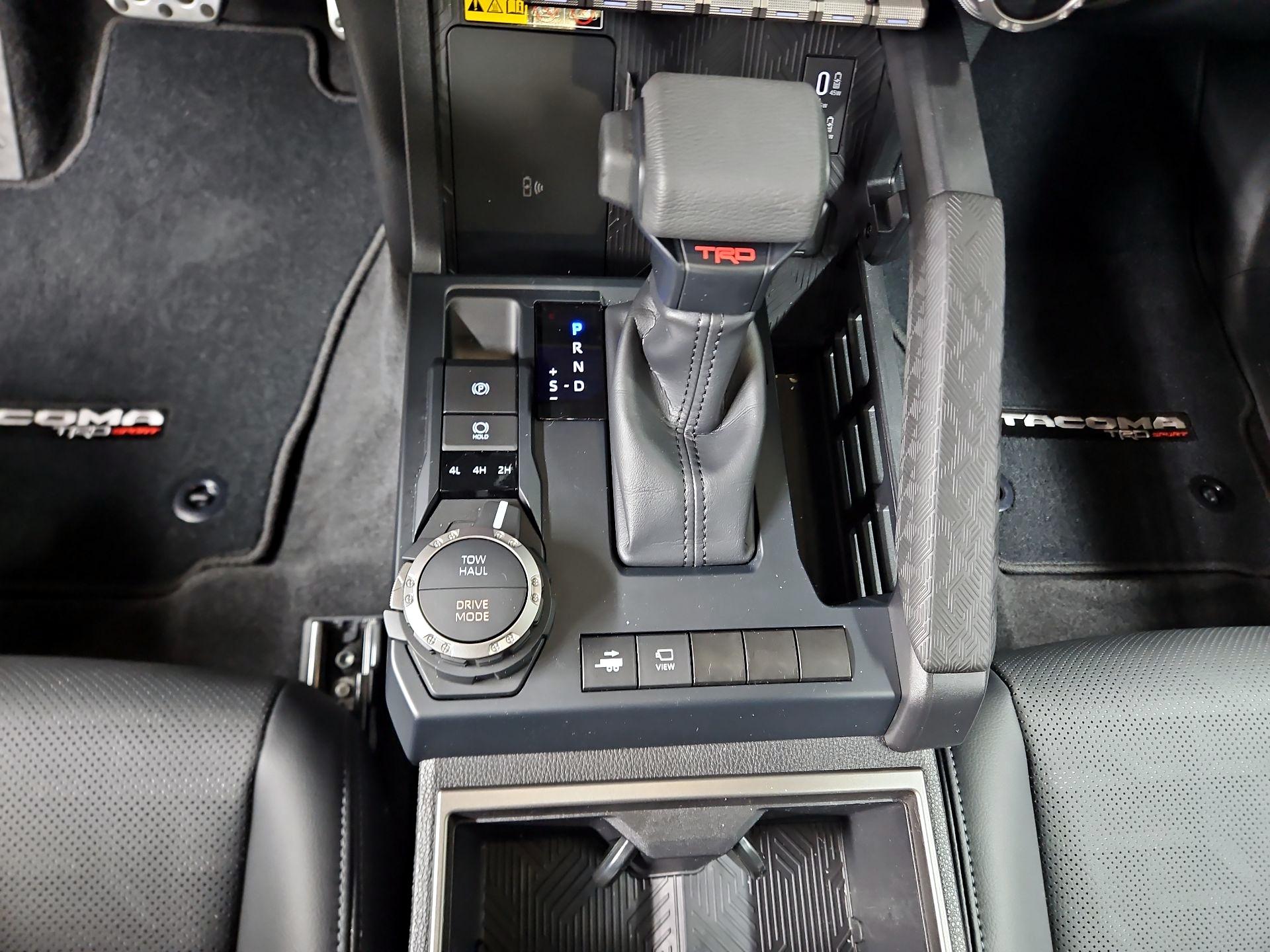 Thumbnail: 2025 Toyota Tacoma - 17