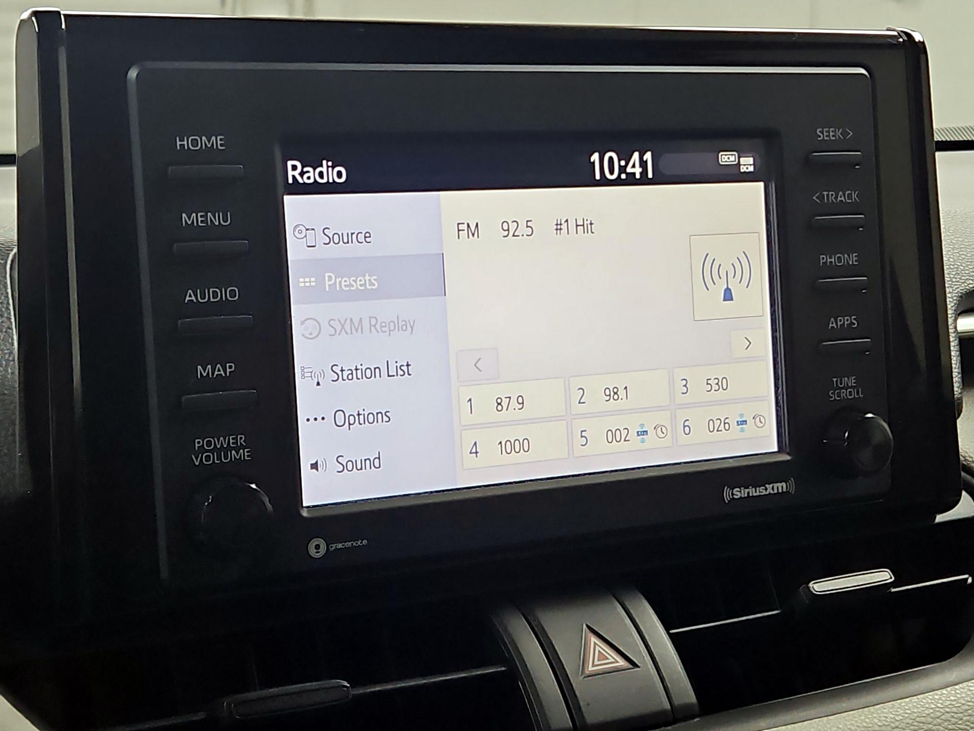 Thumbnail: 2020 Toyota RAV4 - 15