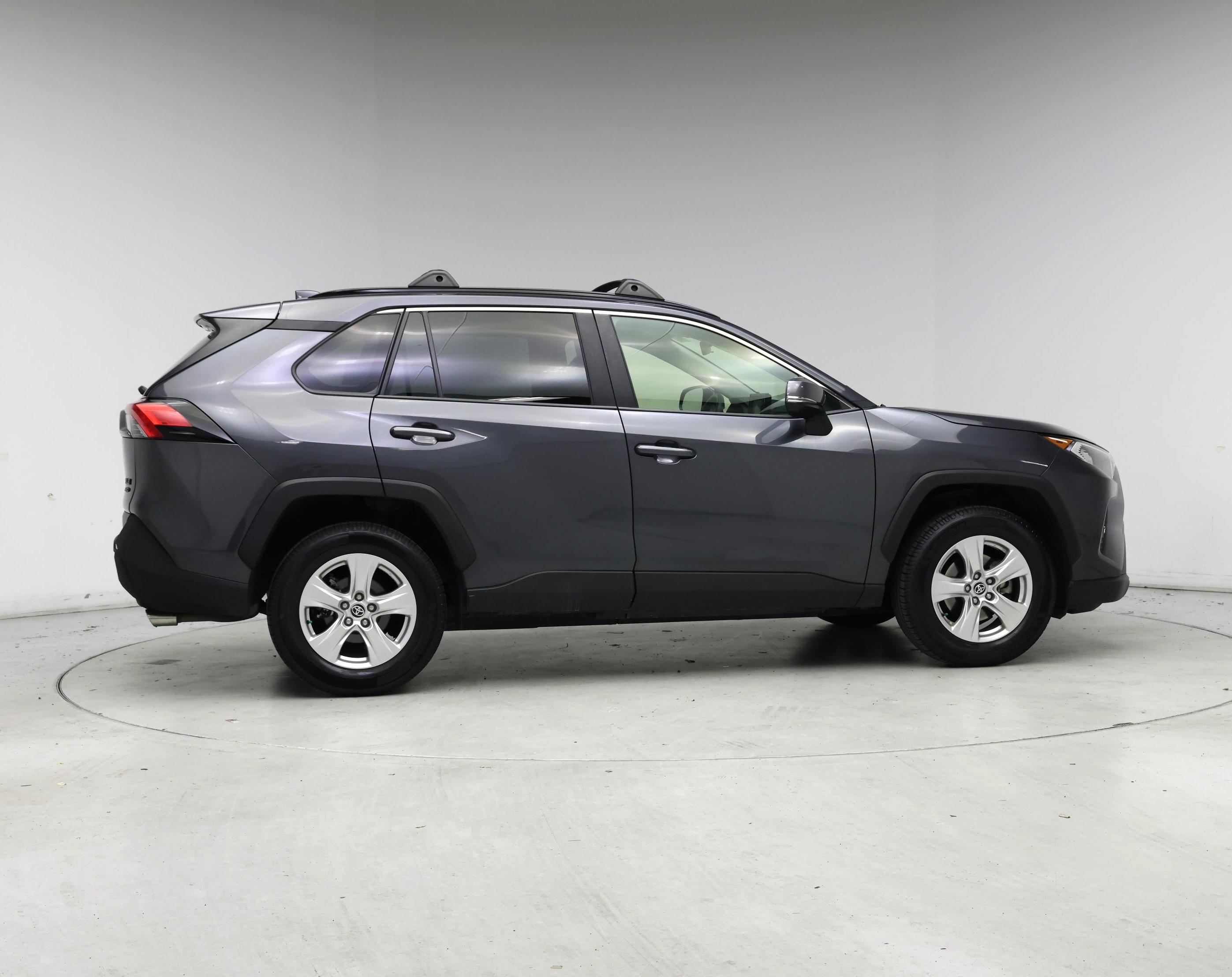 Thumbnail: 2020 Toyota RAV4 - 7