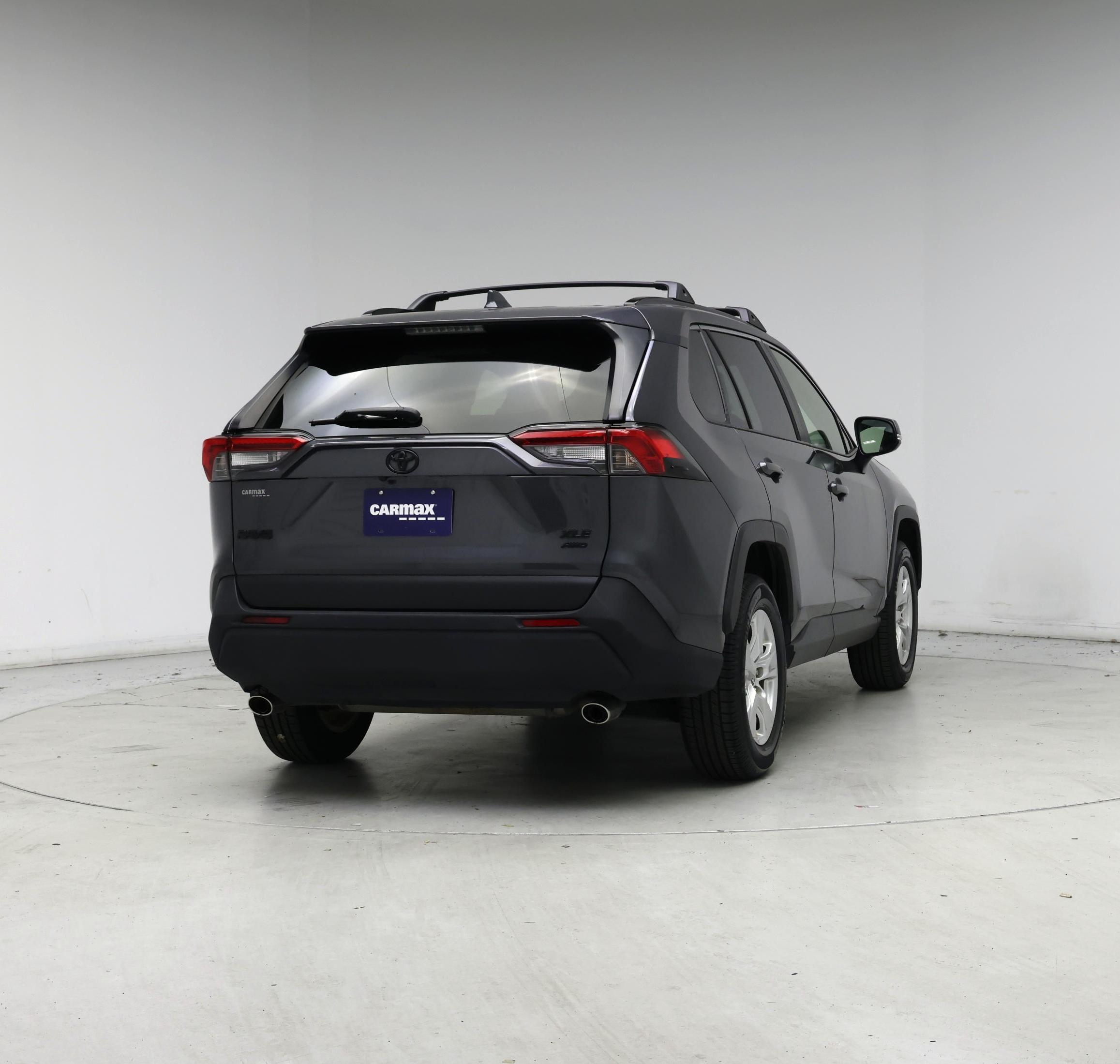 Thumbnail: 2020 Toyota RAV4 - 8