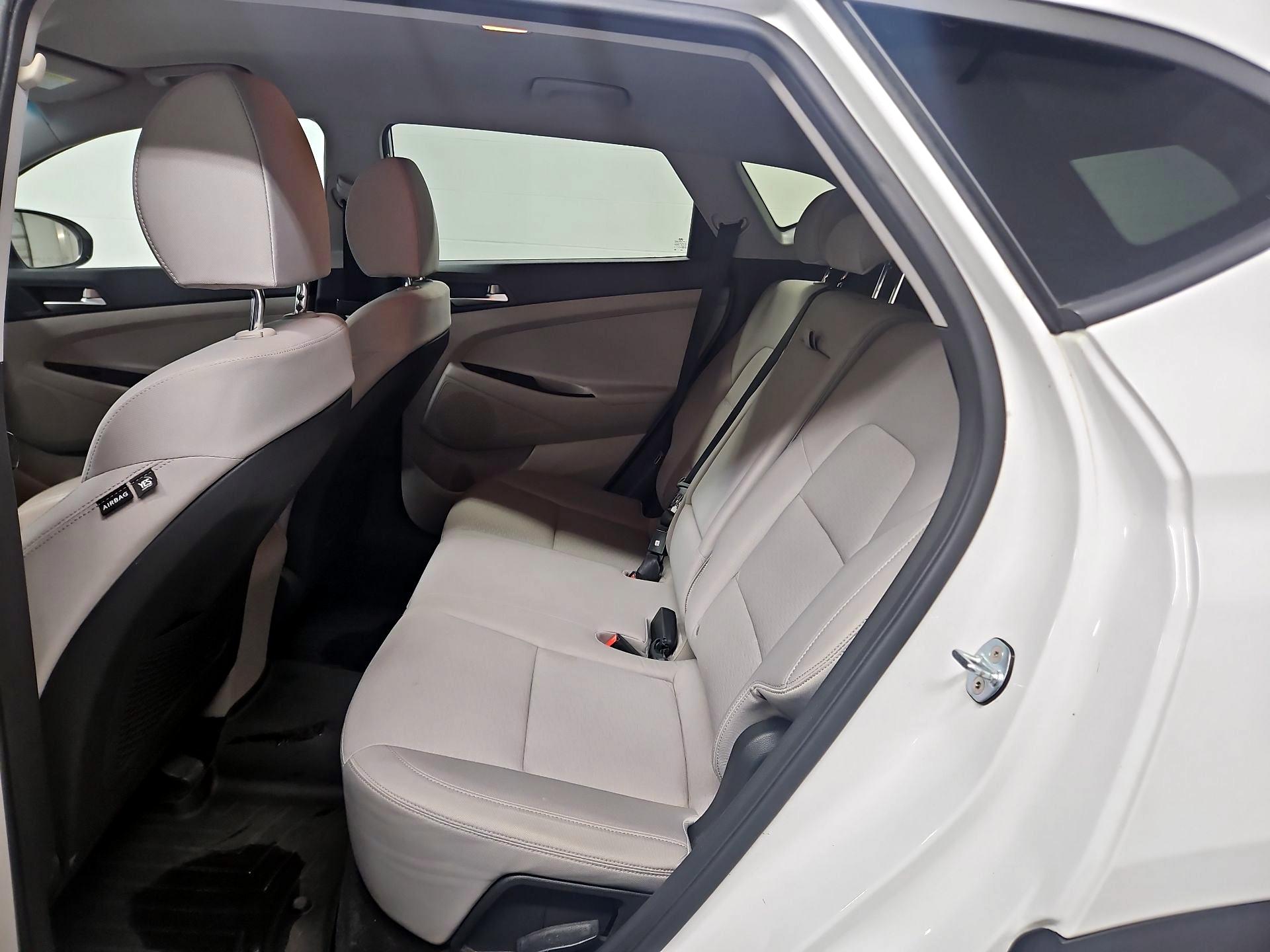 Thumbnail: 2019 Hyundai Tucson - 19