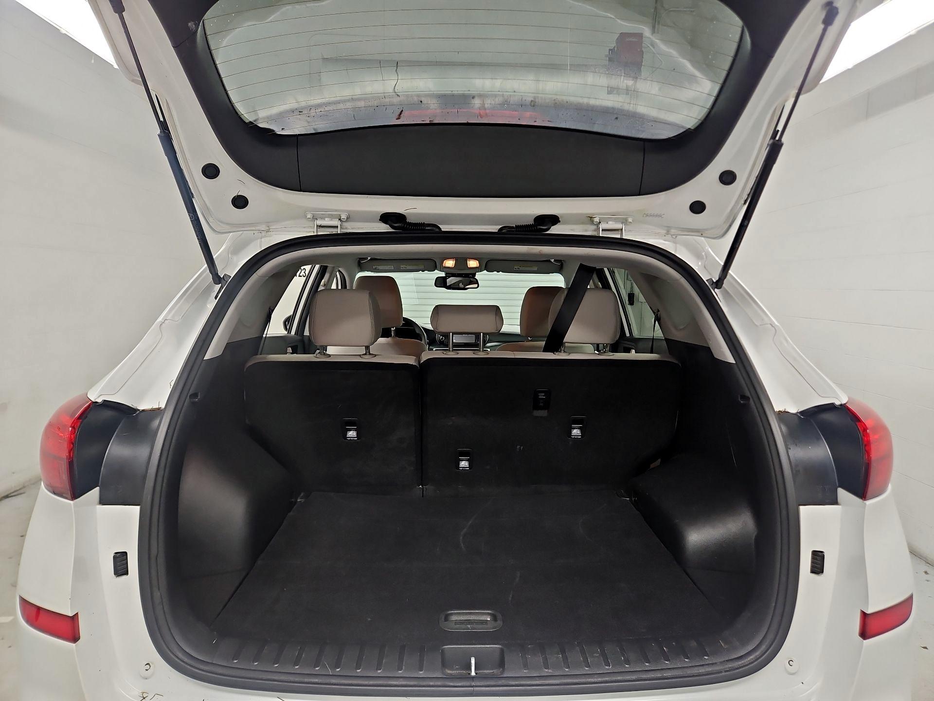 Thumbnail: 2019 Hyundai Tucson - 20