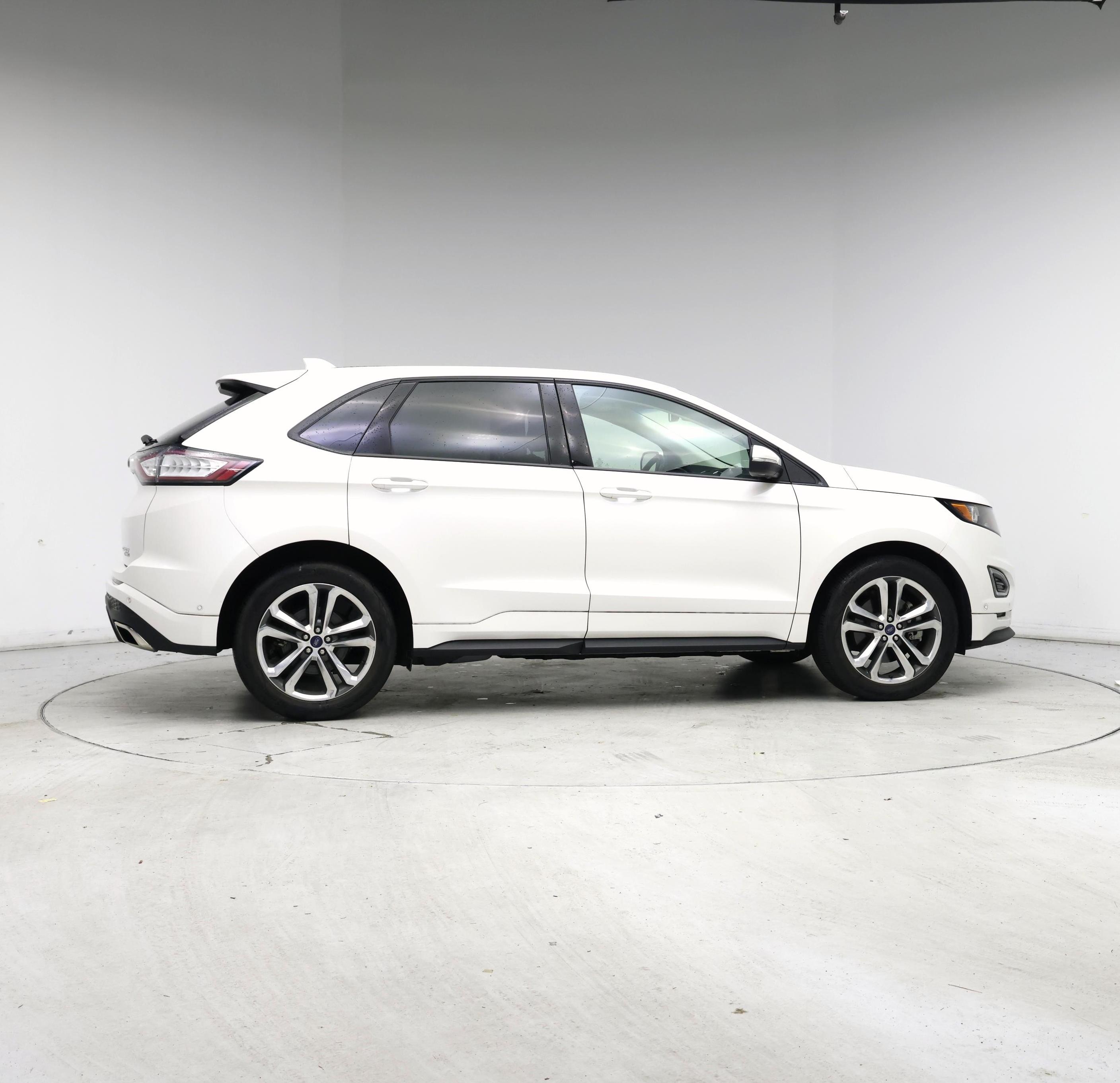 Thumbnail: 2017 Ford Edge - 7