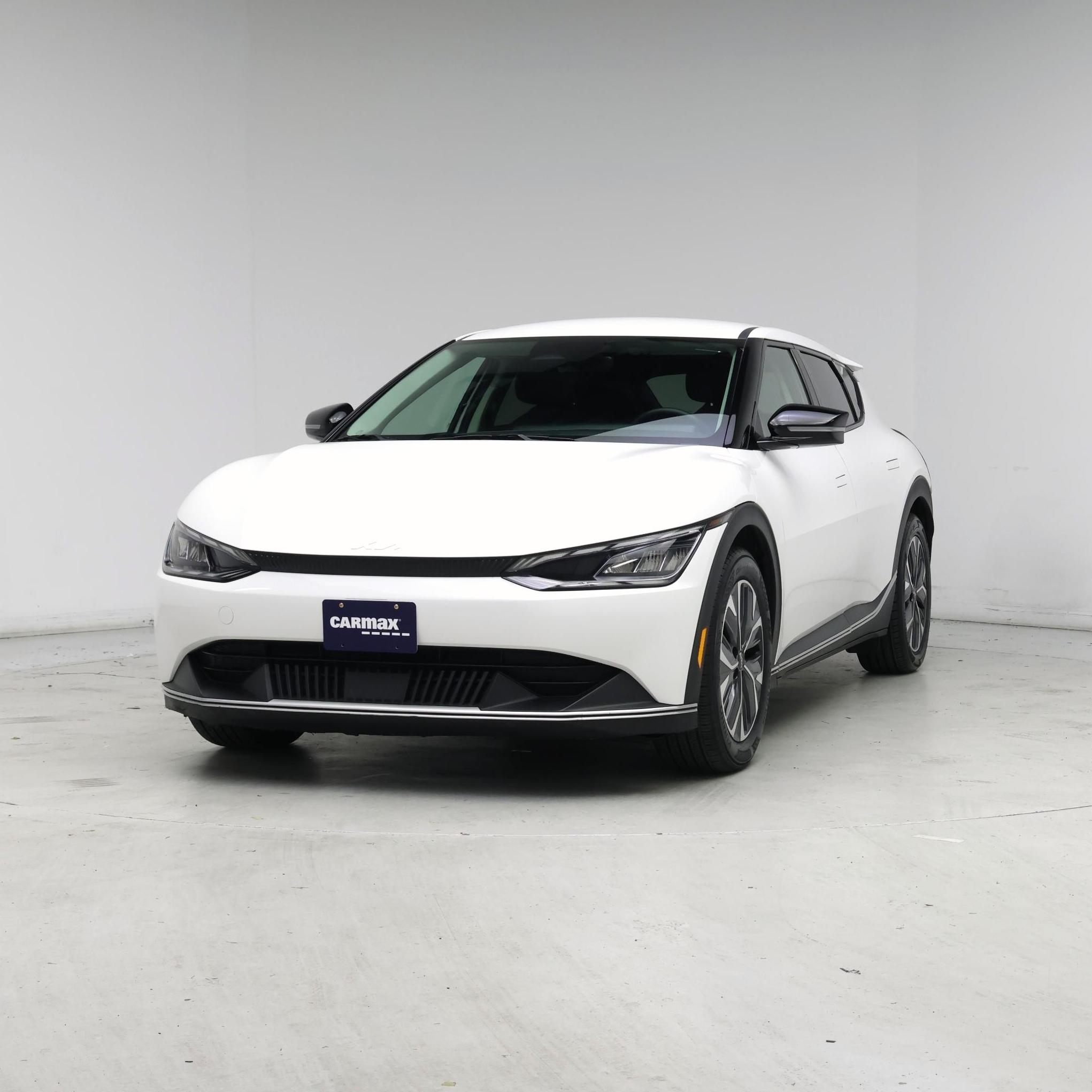 Thumbnail: 2023 Kia EV6 - 4