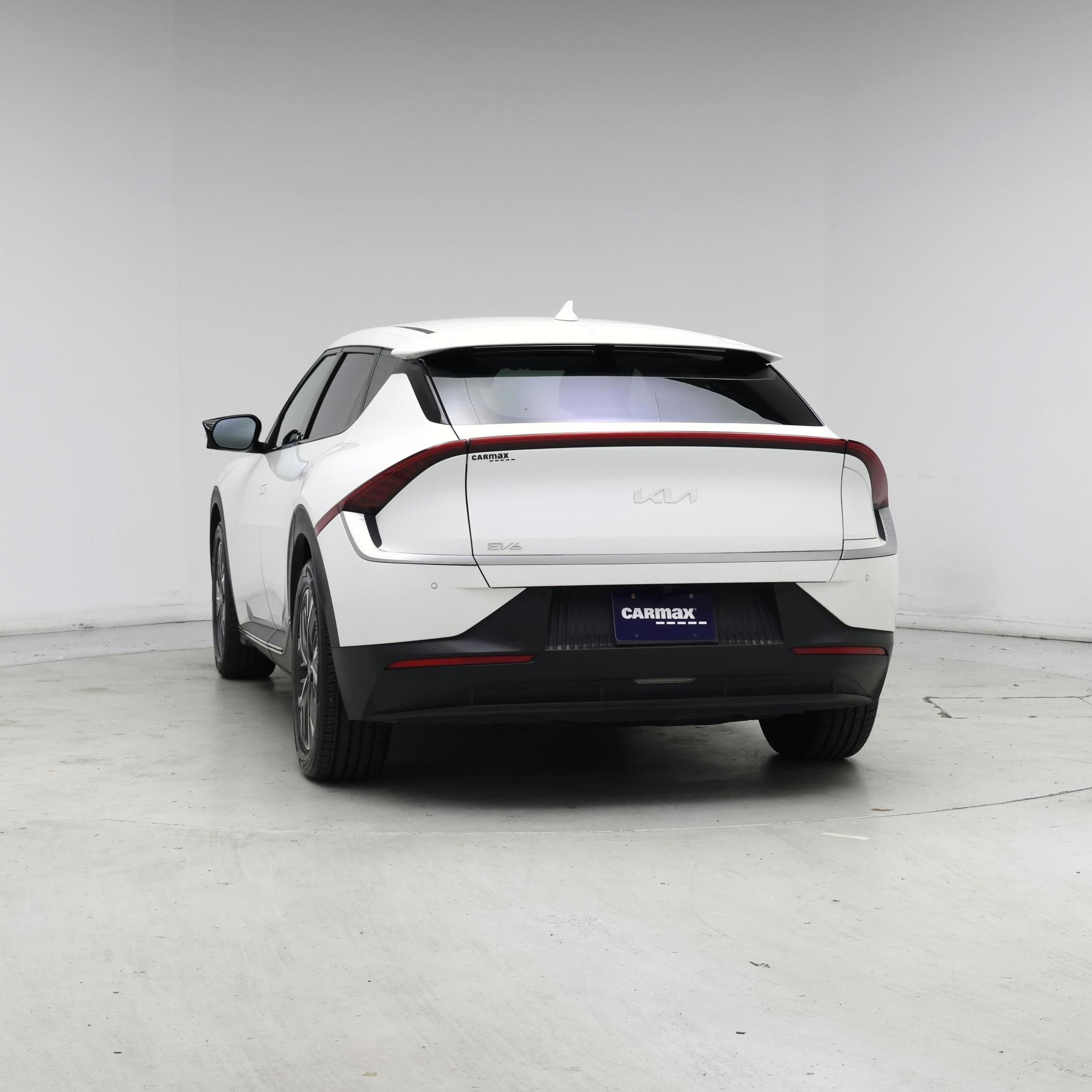 Thumbnail: 2023 Kia EV6 - 6