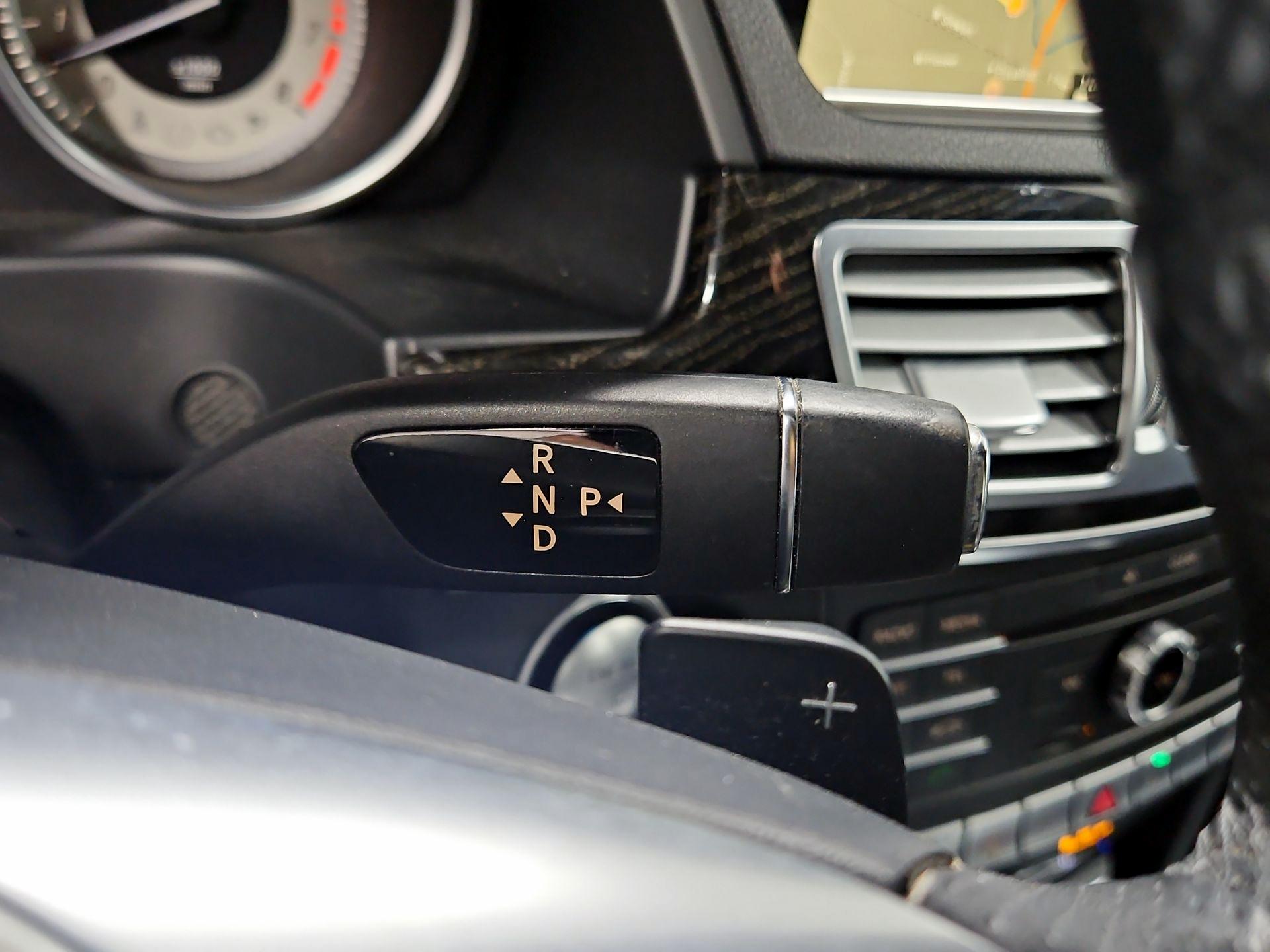 Thumbnail: 2016 Mercedes-Benz E-Class - 18