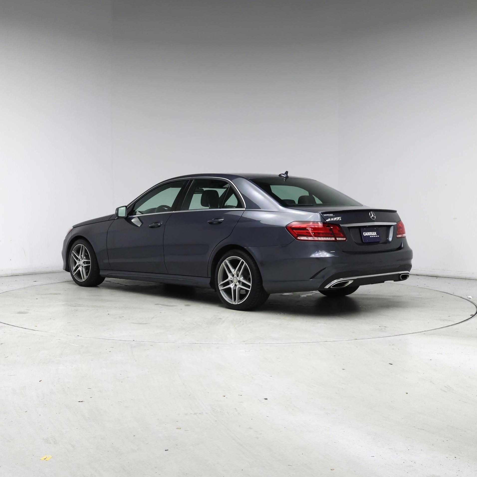 Thumbnail: 2016 Mercedes-Benz E-Class - 2