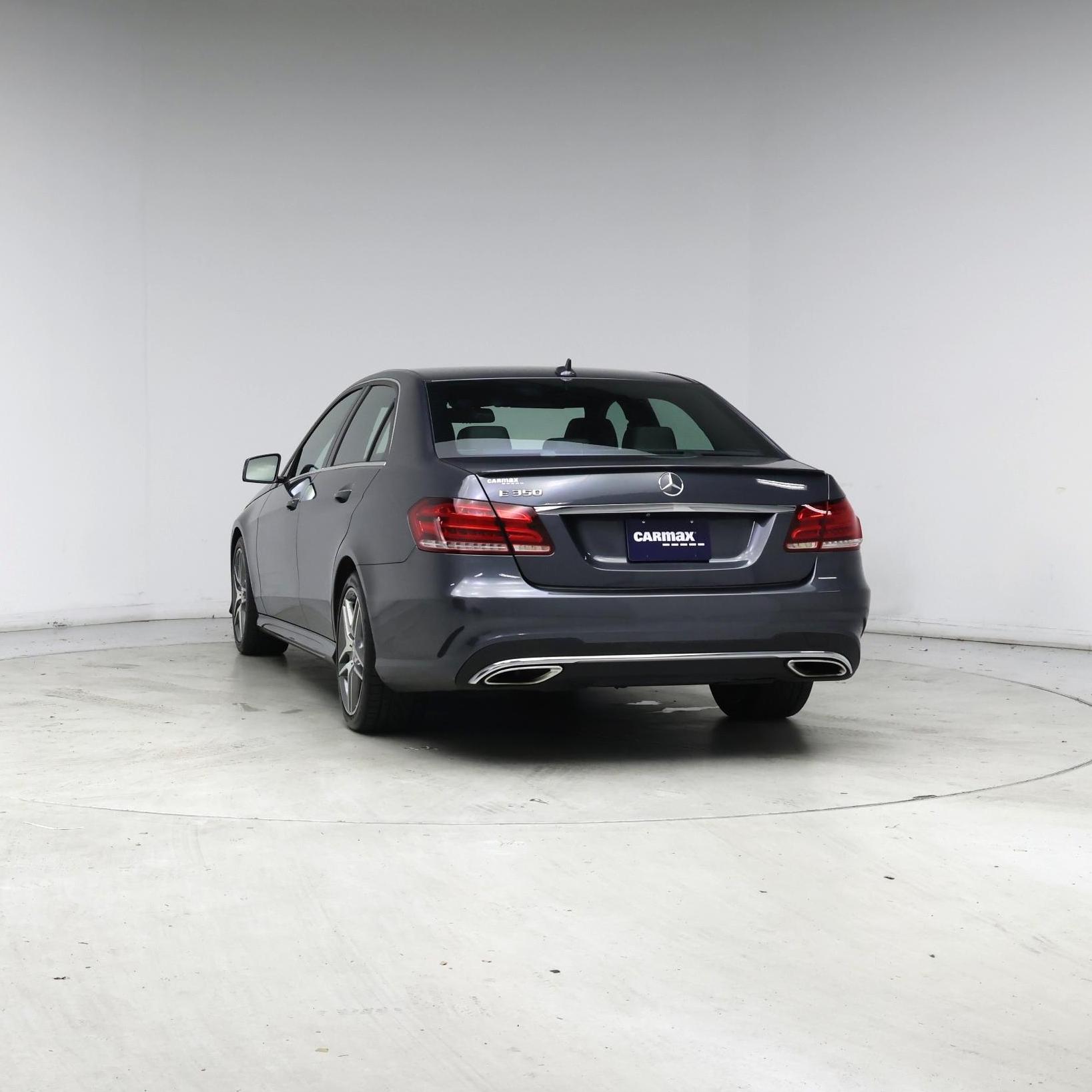 Thumbnail: 2016 Mercedes-Benz E-Class - 6