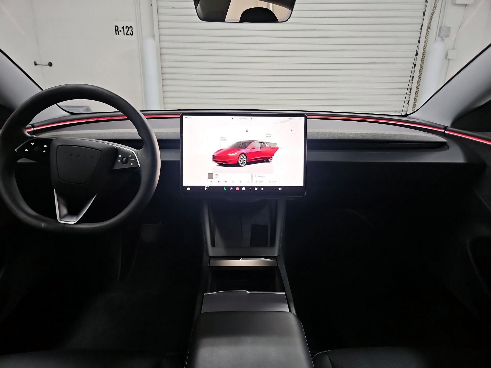 Thumbnail: 2025 Tesla Model 3 - 9