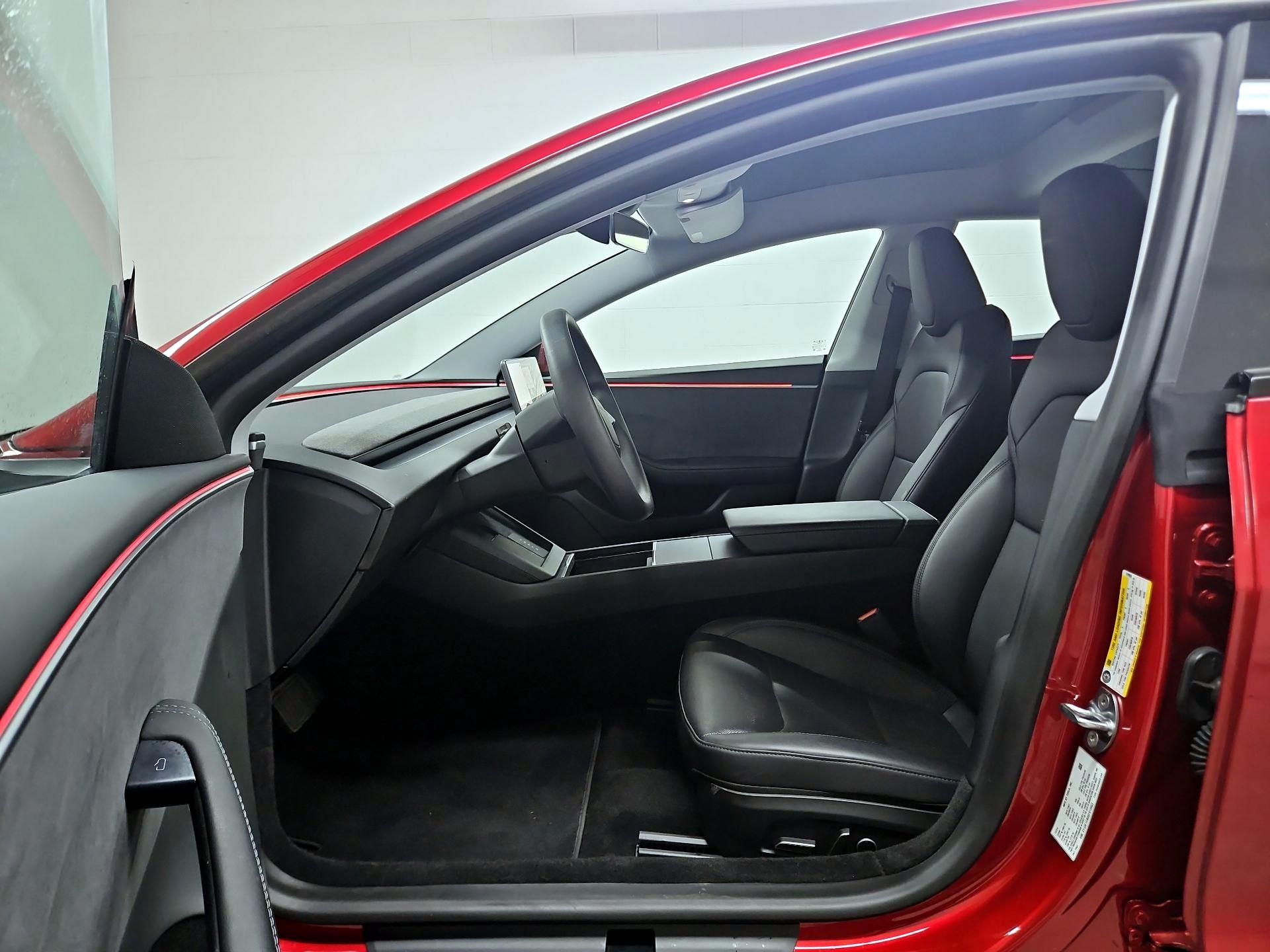 Thumbnail: 2025 Tesla Model 3 - 11