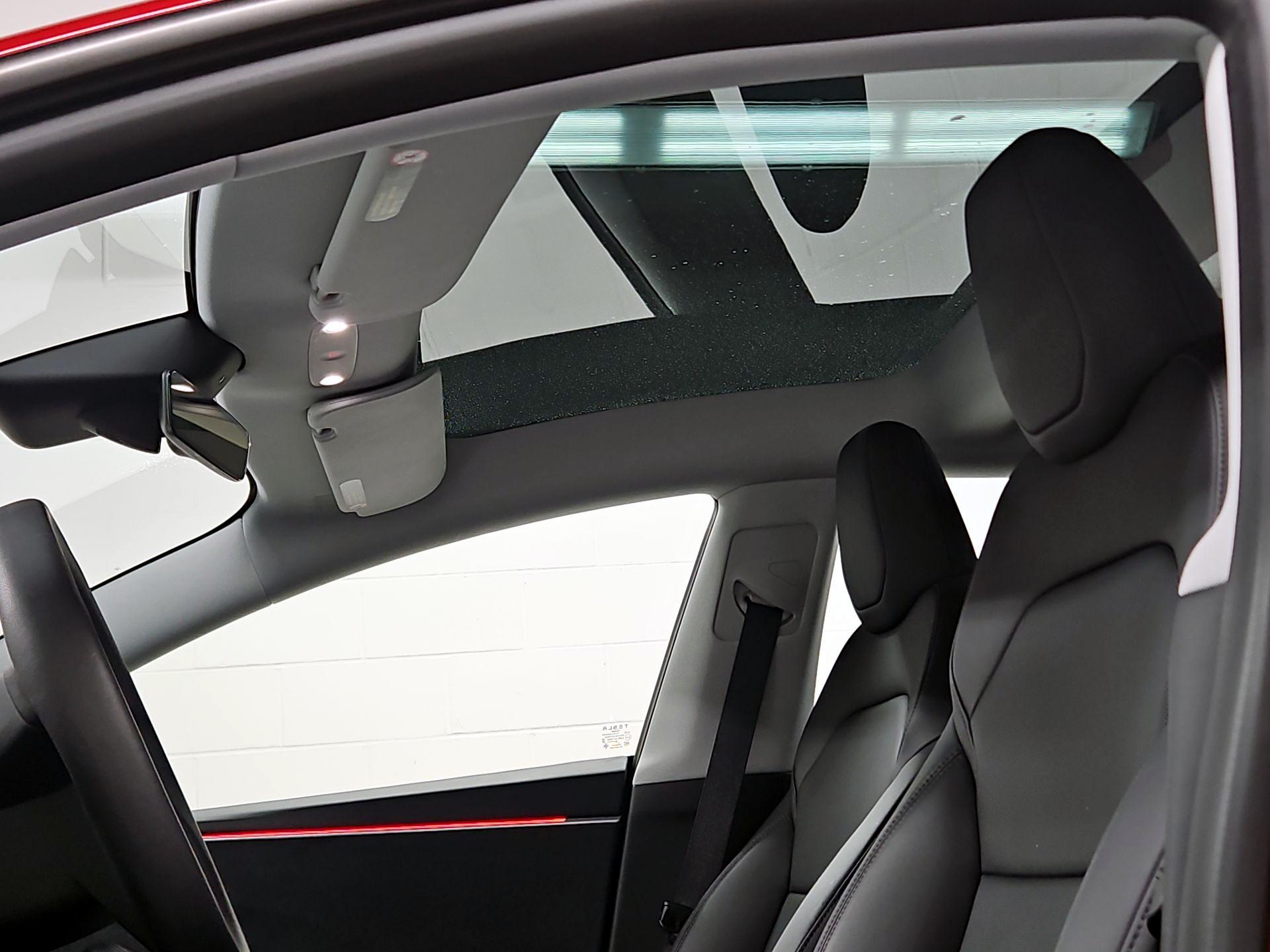 Thumbnail: 2025 Tesla Model 3 - 18