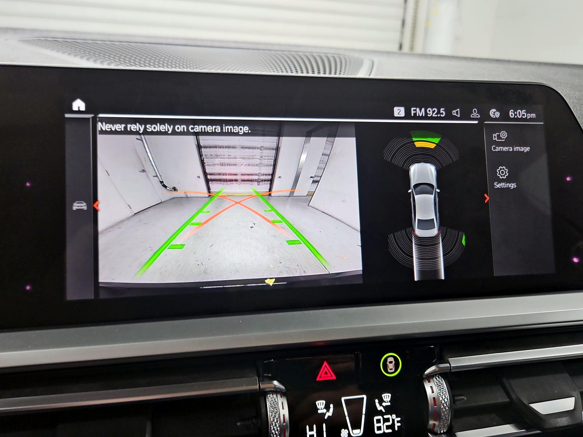 Thumbnail: 2019 BMW 3 Series - 15