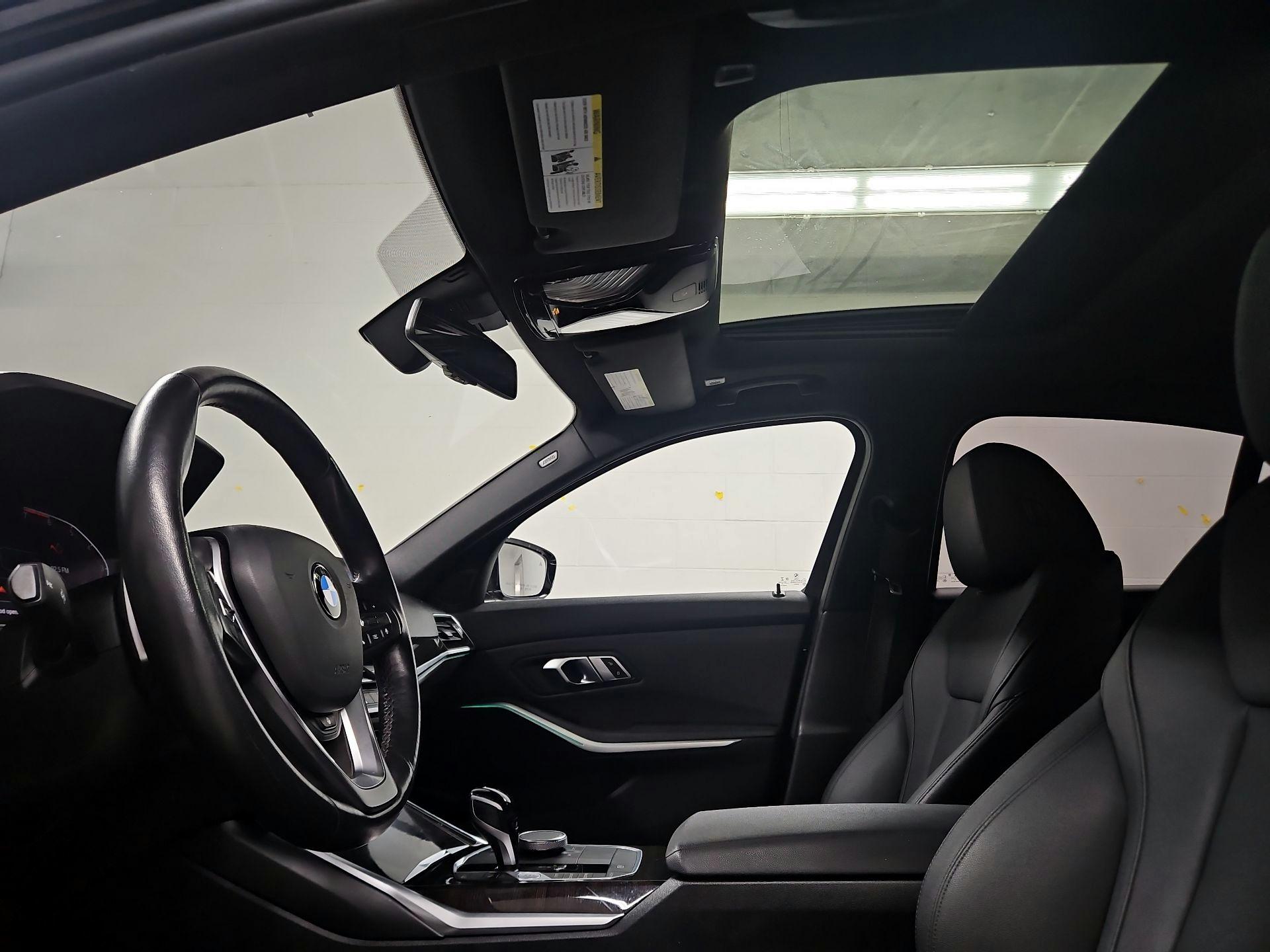 Thumbnail: 2019 BMW 3 Series - 20