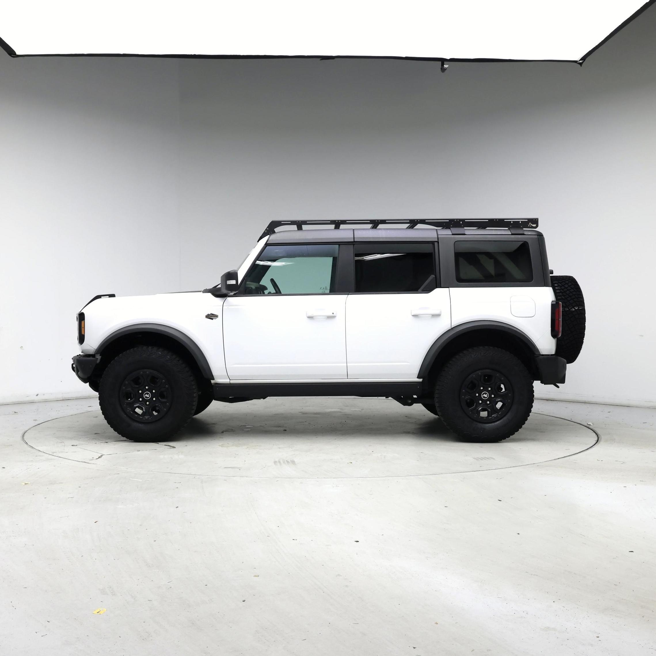 Thumbnail: 2022 Ford Bronco - 7