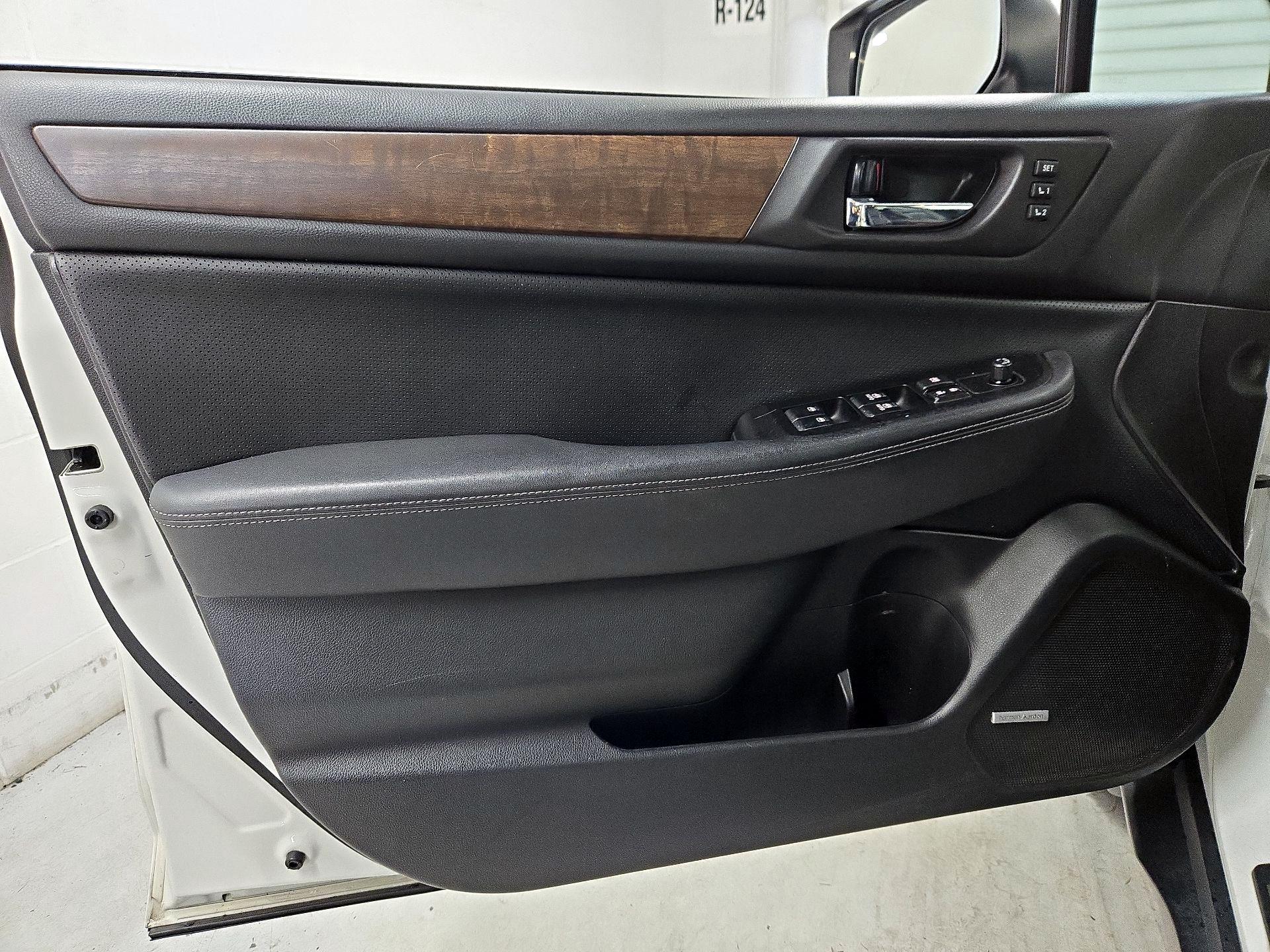 Thumbnail: 2017 Subaru Outback - 12