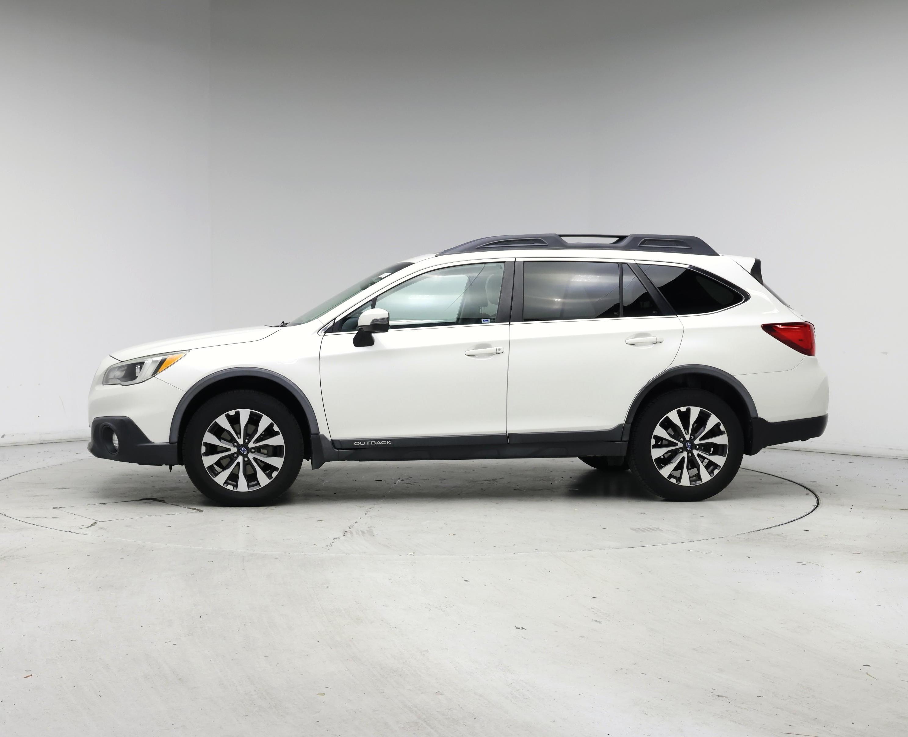 Thumbnail: 2017 Subaru Outback - 3