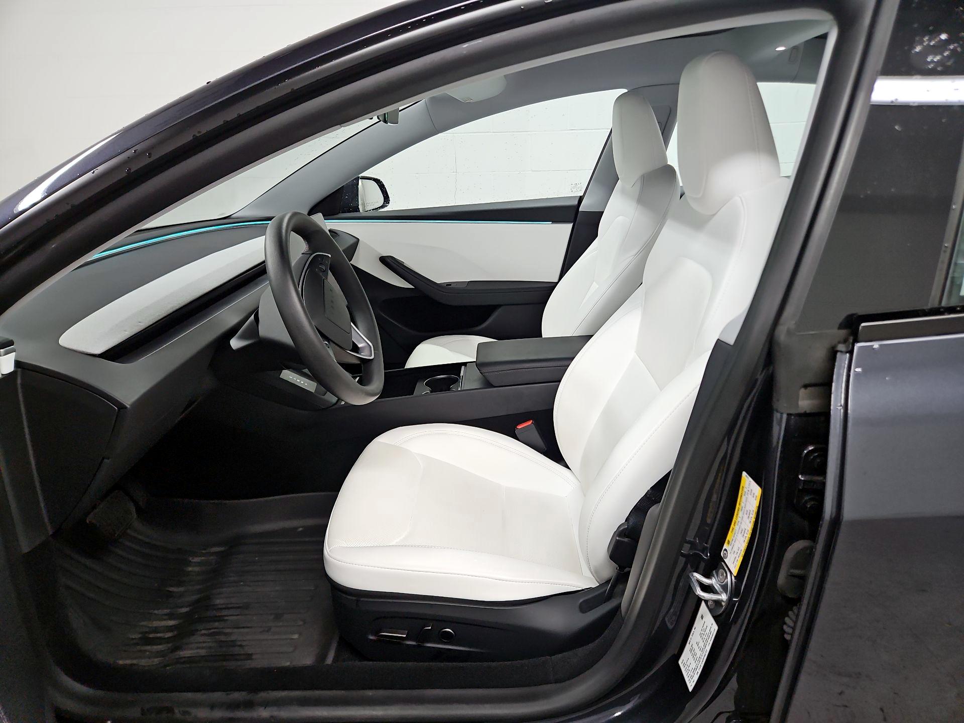 Thumbnail: 2024 Tesla Model 3 - 11