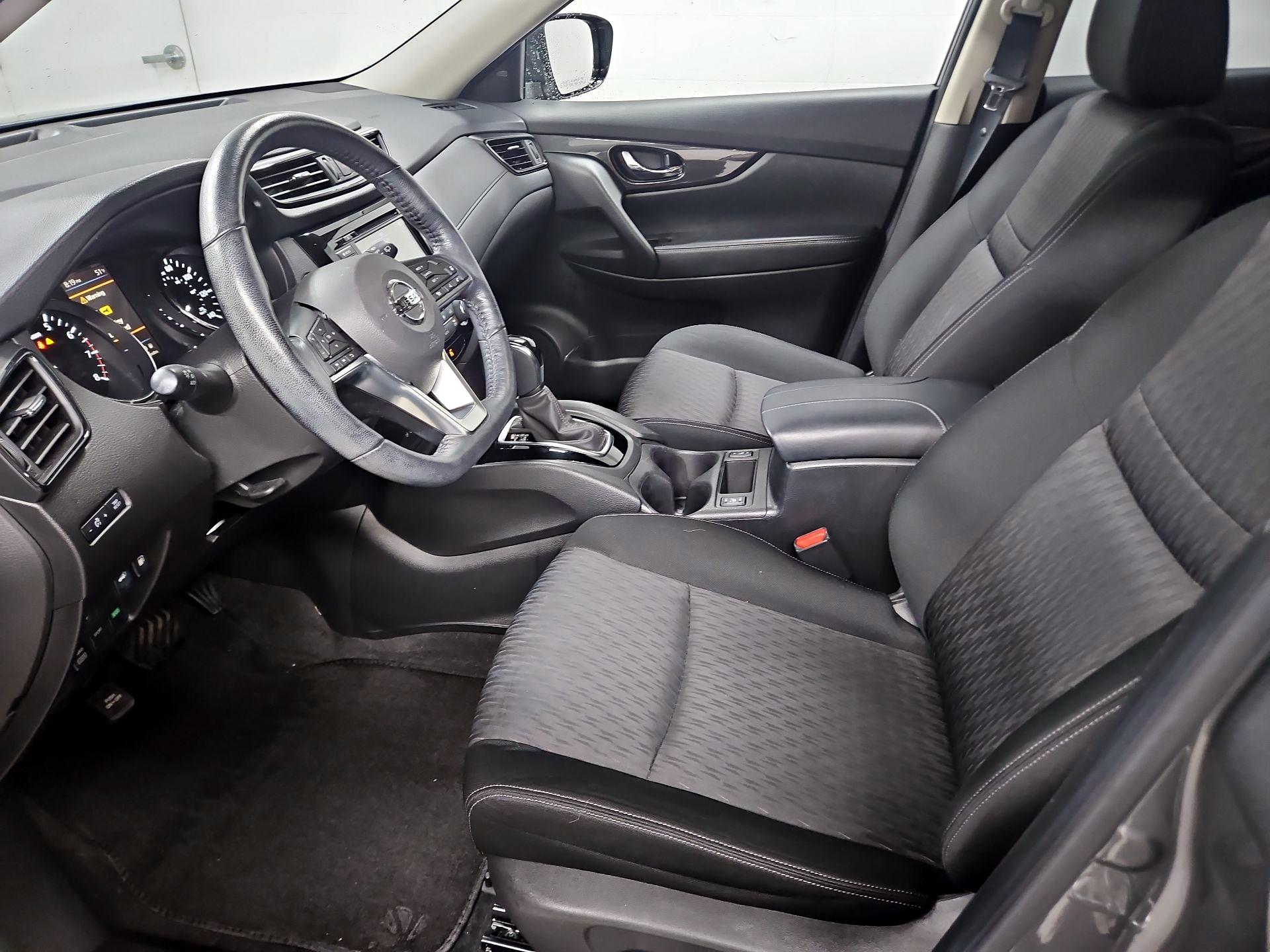 Thumbnail: 2018 Nissan Rogue - 11