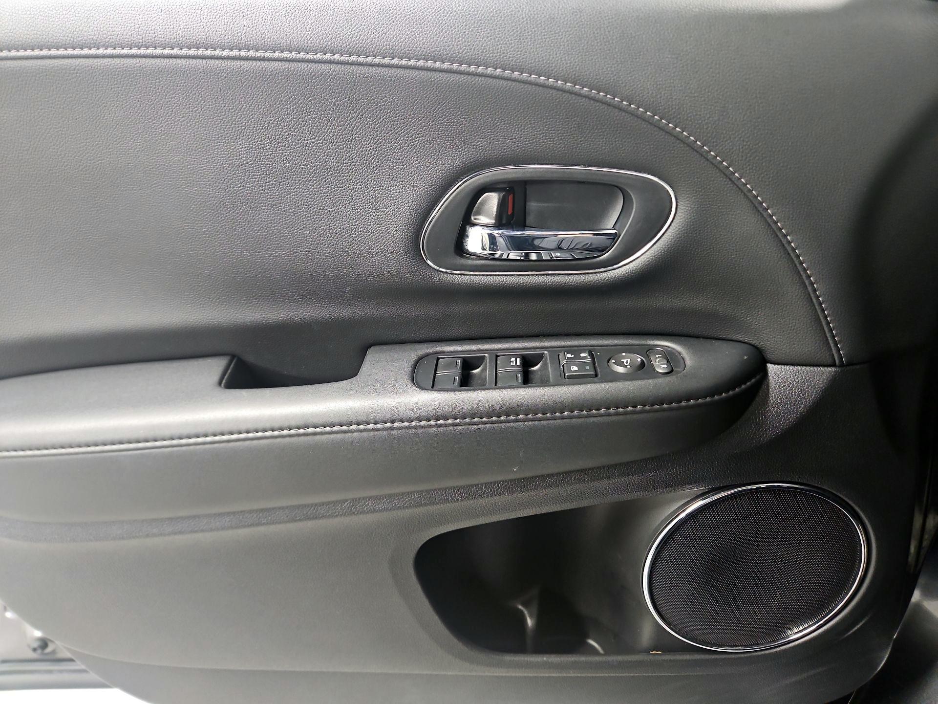 Thumbnail: 2022 Honda HR-V - 12