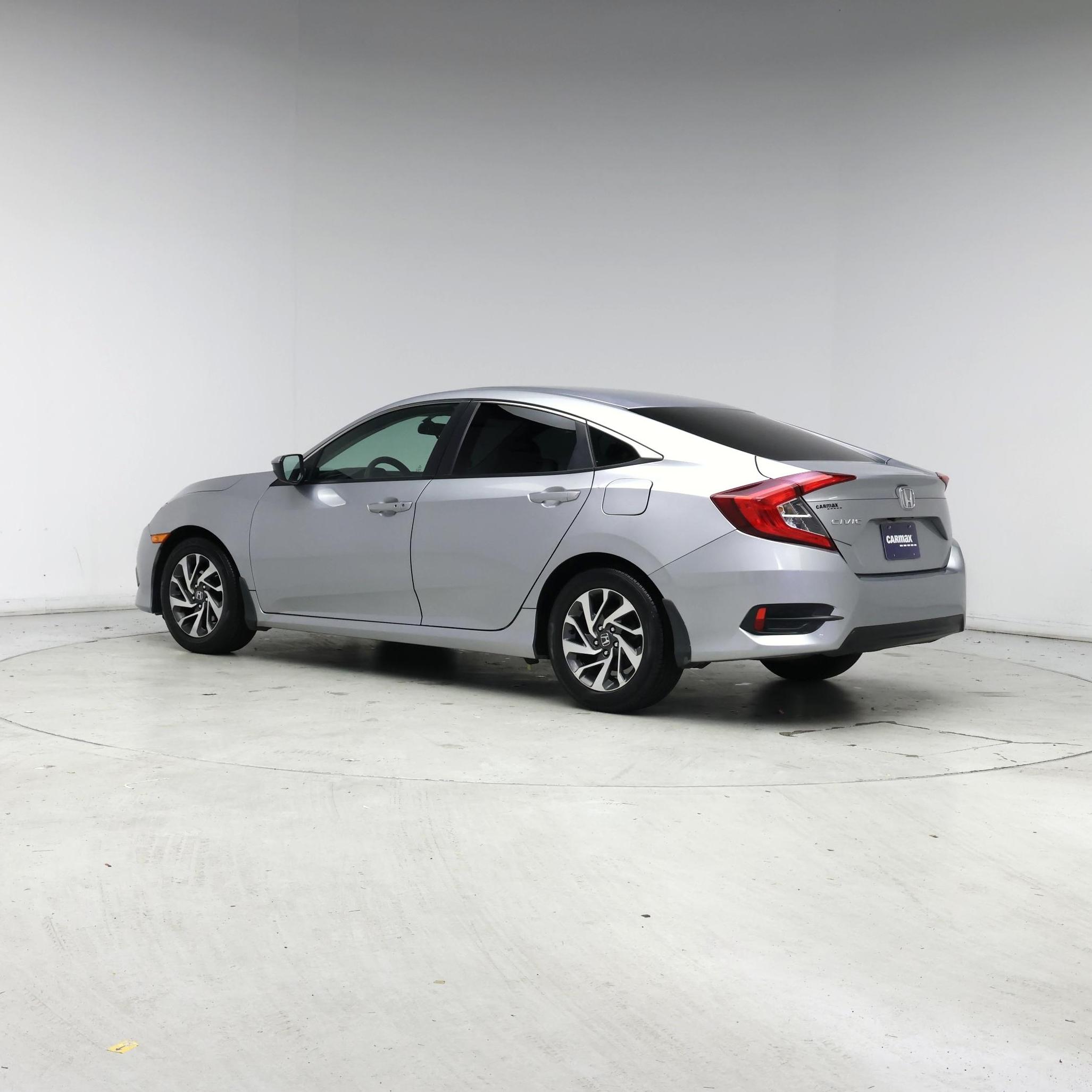 Thumbnail: 2016 Honda Civic - 2