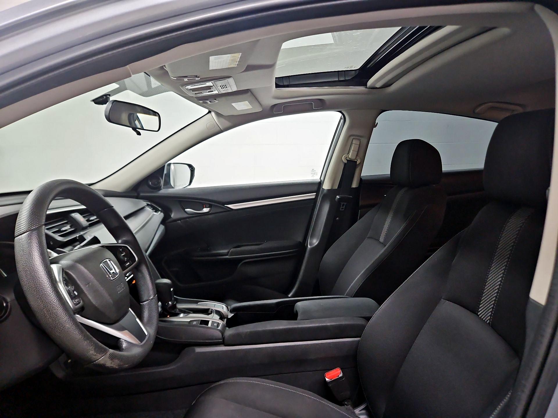 Thumbnail: 2016 Honda Civic - 19