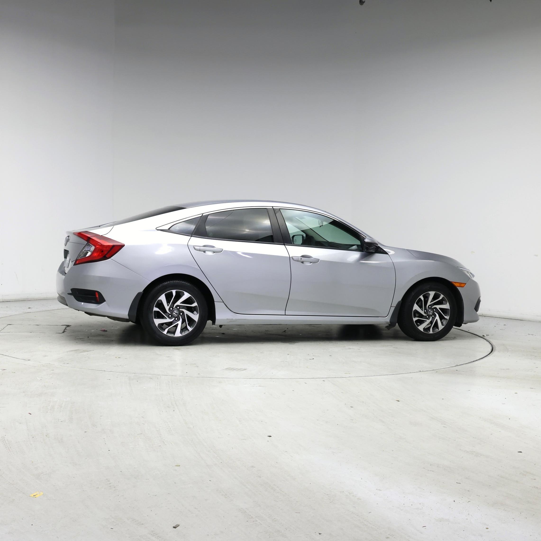 Thumbnail: 2016 Honda Civic - 7