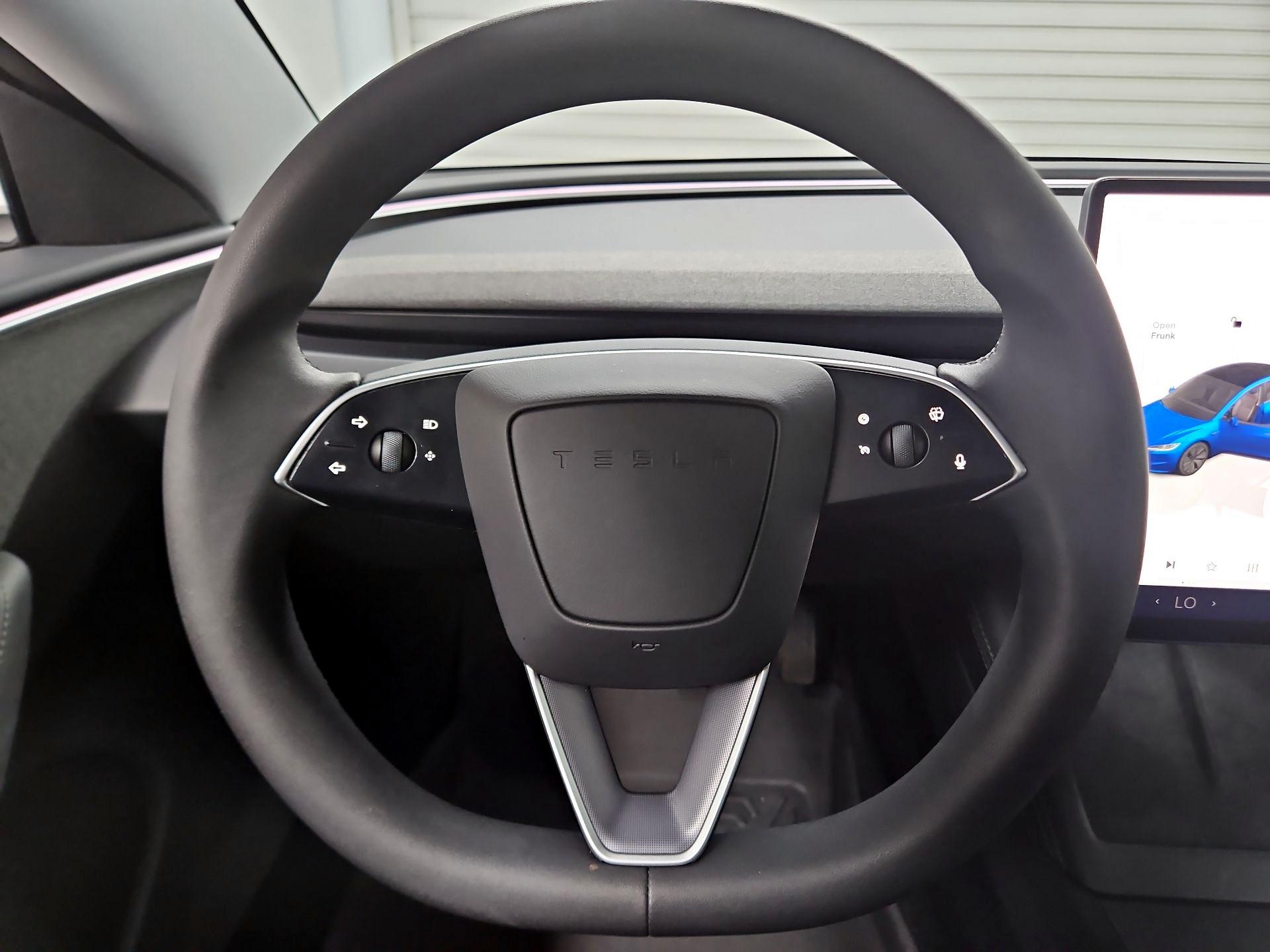 Thumbnail: 2025 Tesla Model 3 - 10