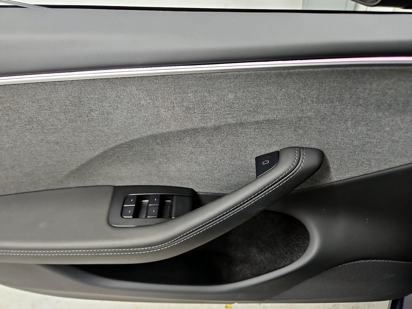 2025 Tesla Model 3 Long Range - Photo 13