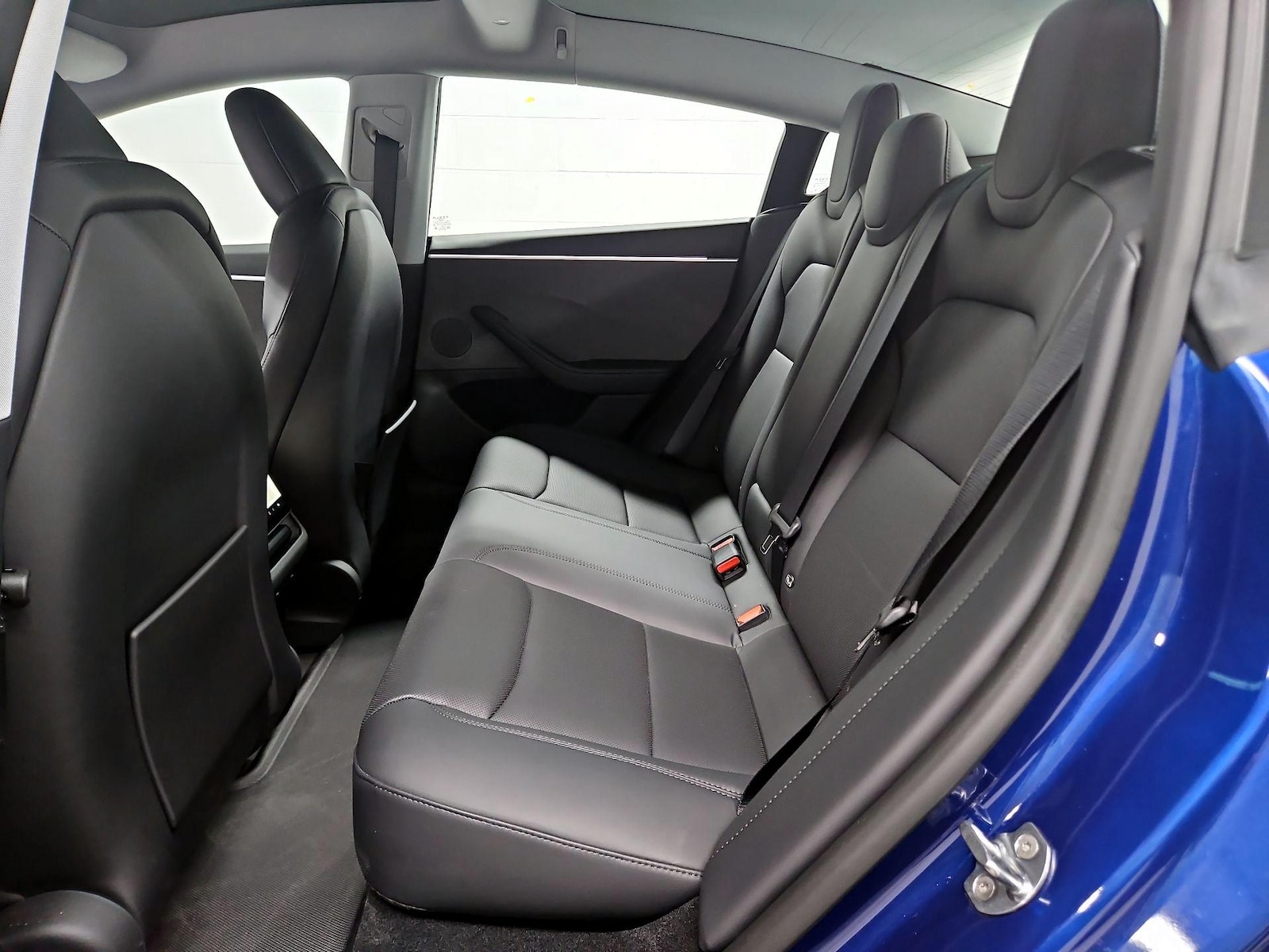 2025 Tesla Model 3 Long Range - Photo 20