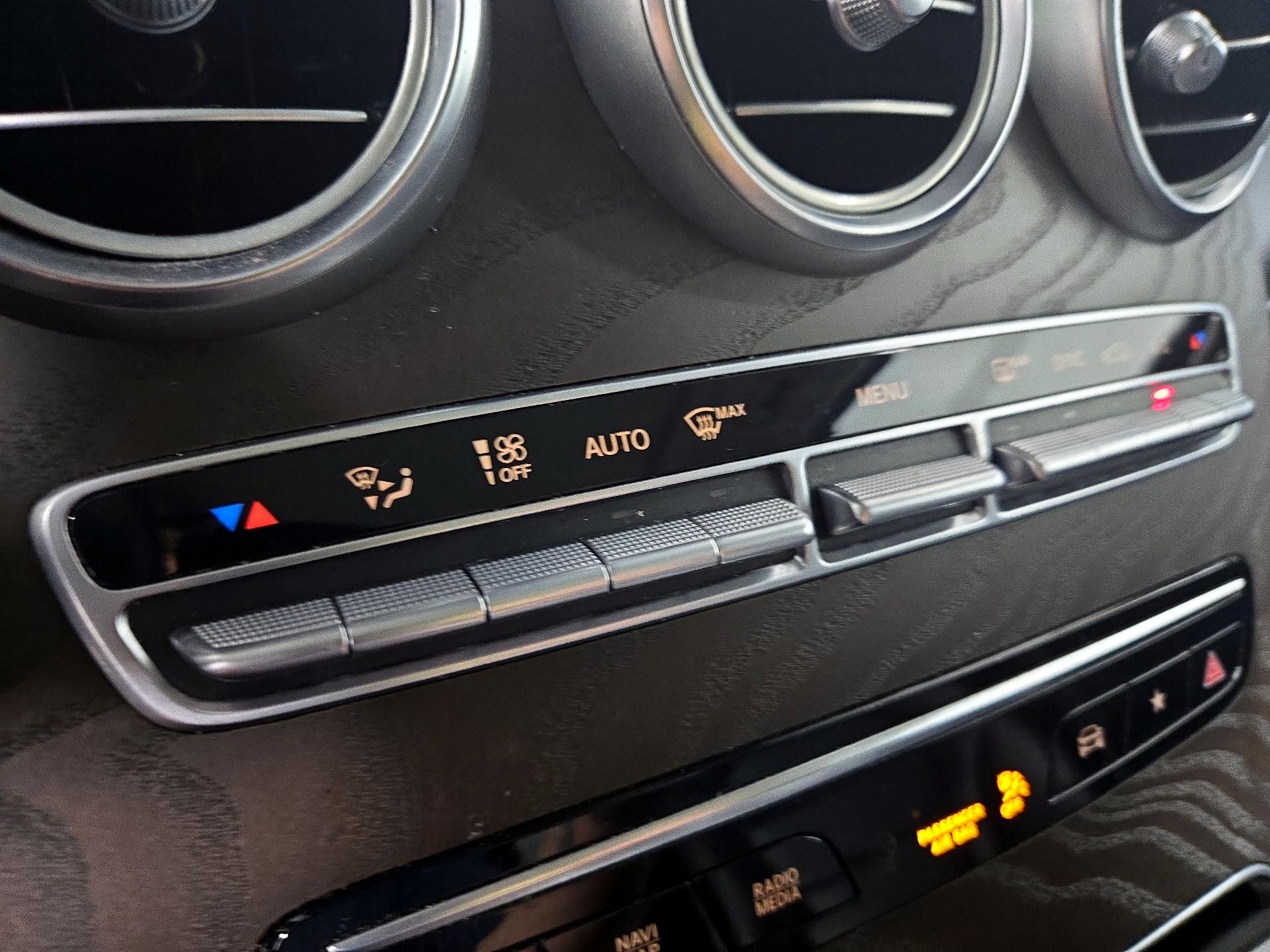 Thumbnail: 2021 Mercedes-Benz GLC - 16