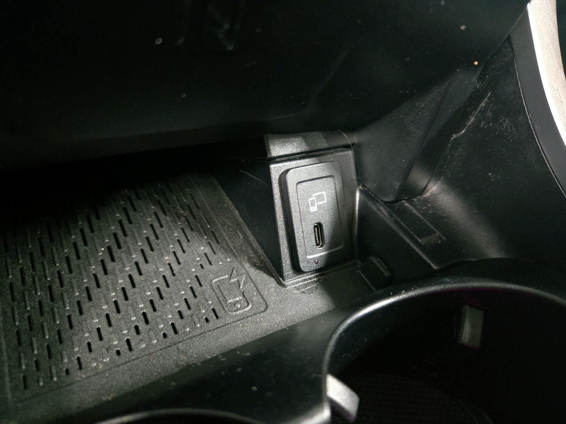 Thumbnail: 2021 Mercedes-Benz GLC - 18