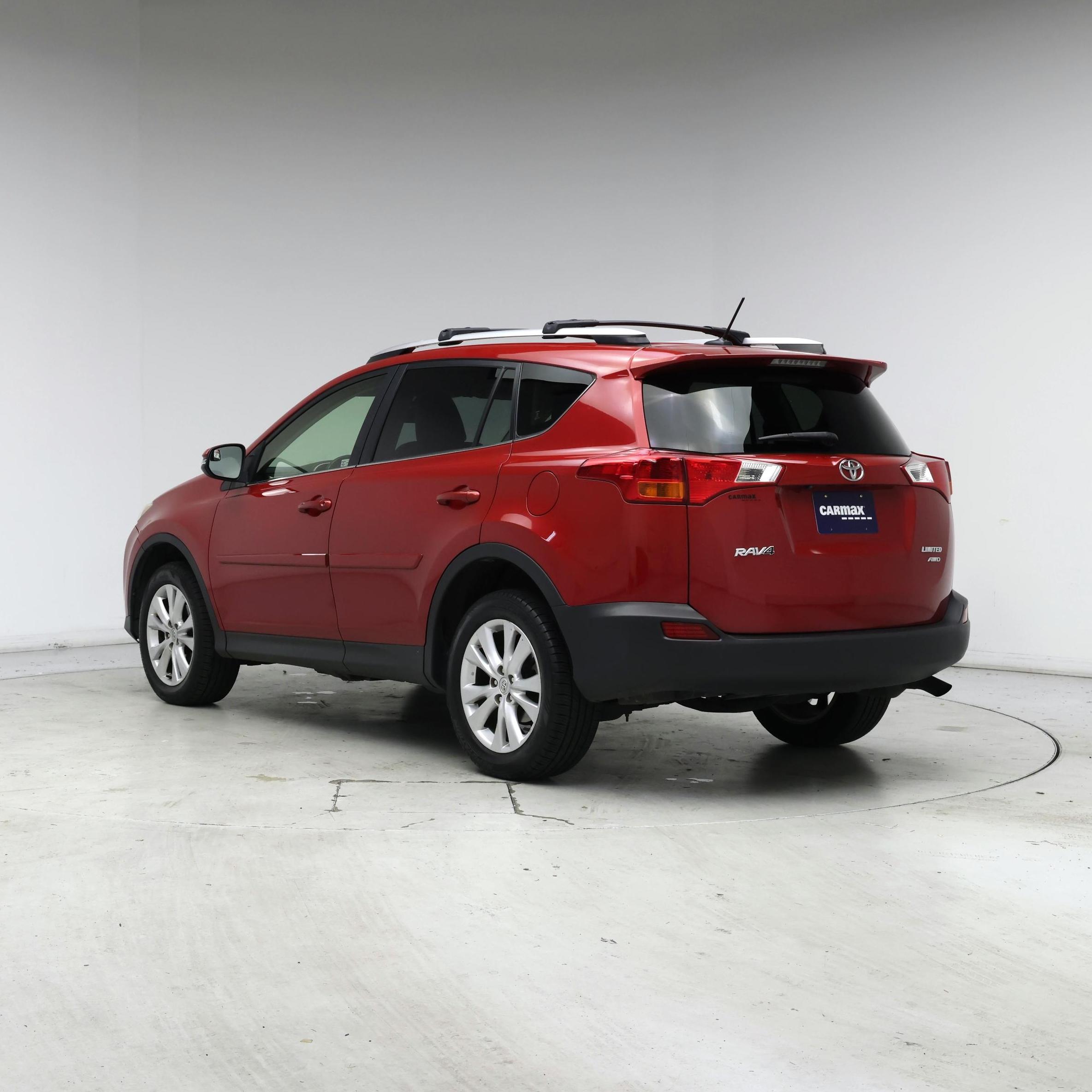 Thumbnail: 2015 Toyota RAV4 - 2